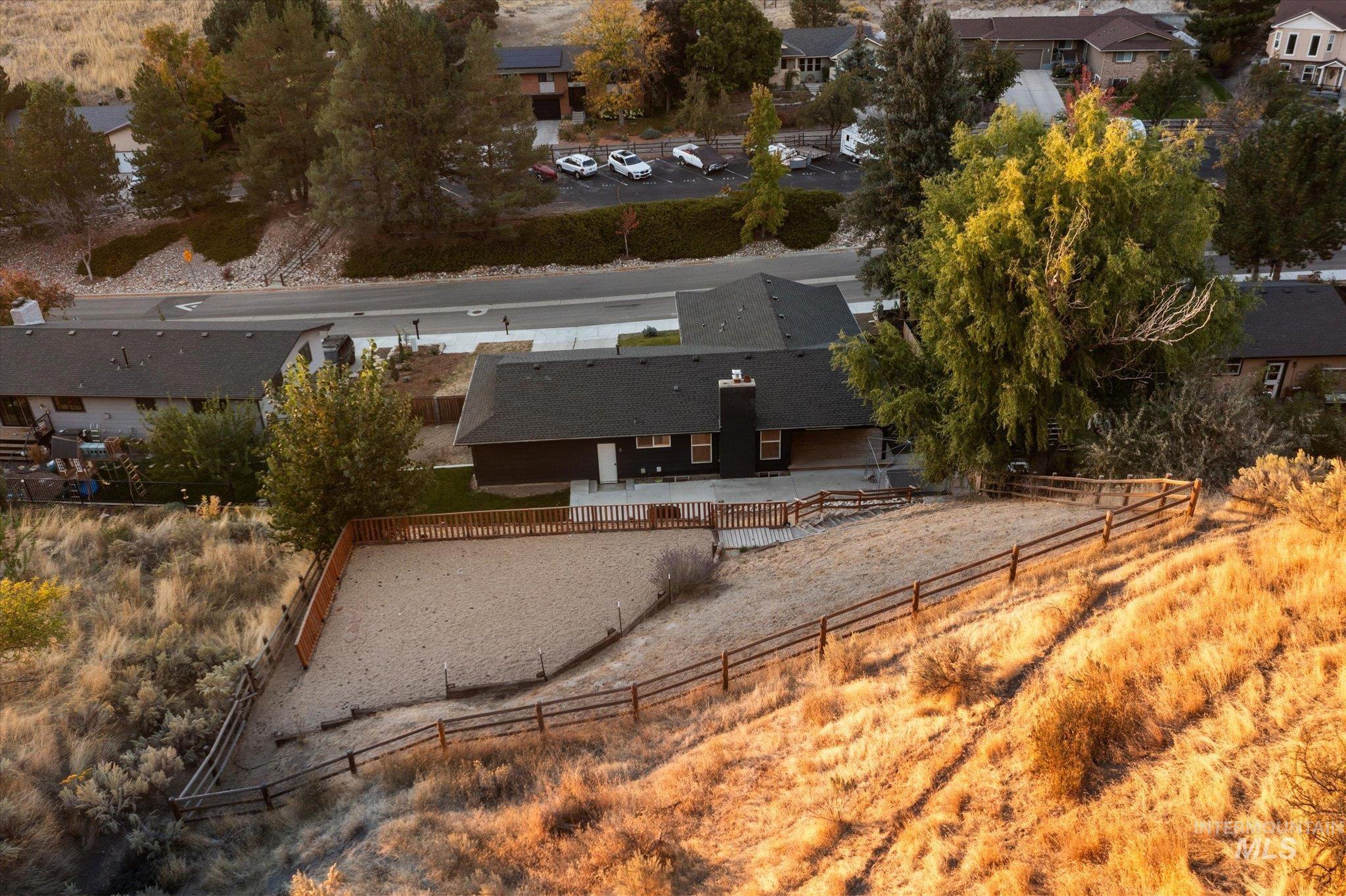 5840 N Collister Dr, Boise, Idaho 83703, 4 Bedrooms, 3 Bathrooms, Residential For Sale, Price $950,000,MLS 99004188