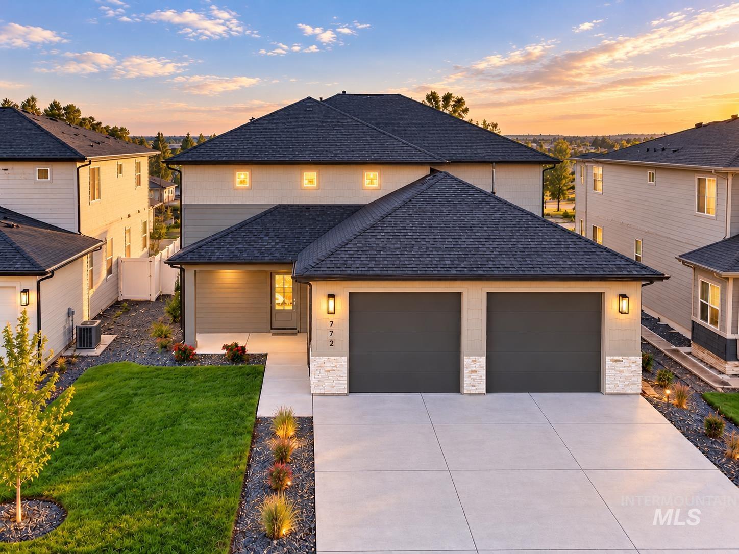 772 S Cassandra Ave, Kuna, Idaho 83634, 4 Bedrooms, 3.5 Bathrooms, Residential For Sale, Price $557,900,MLS 99004192