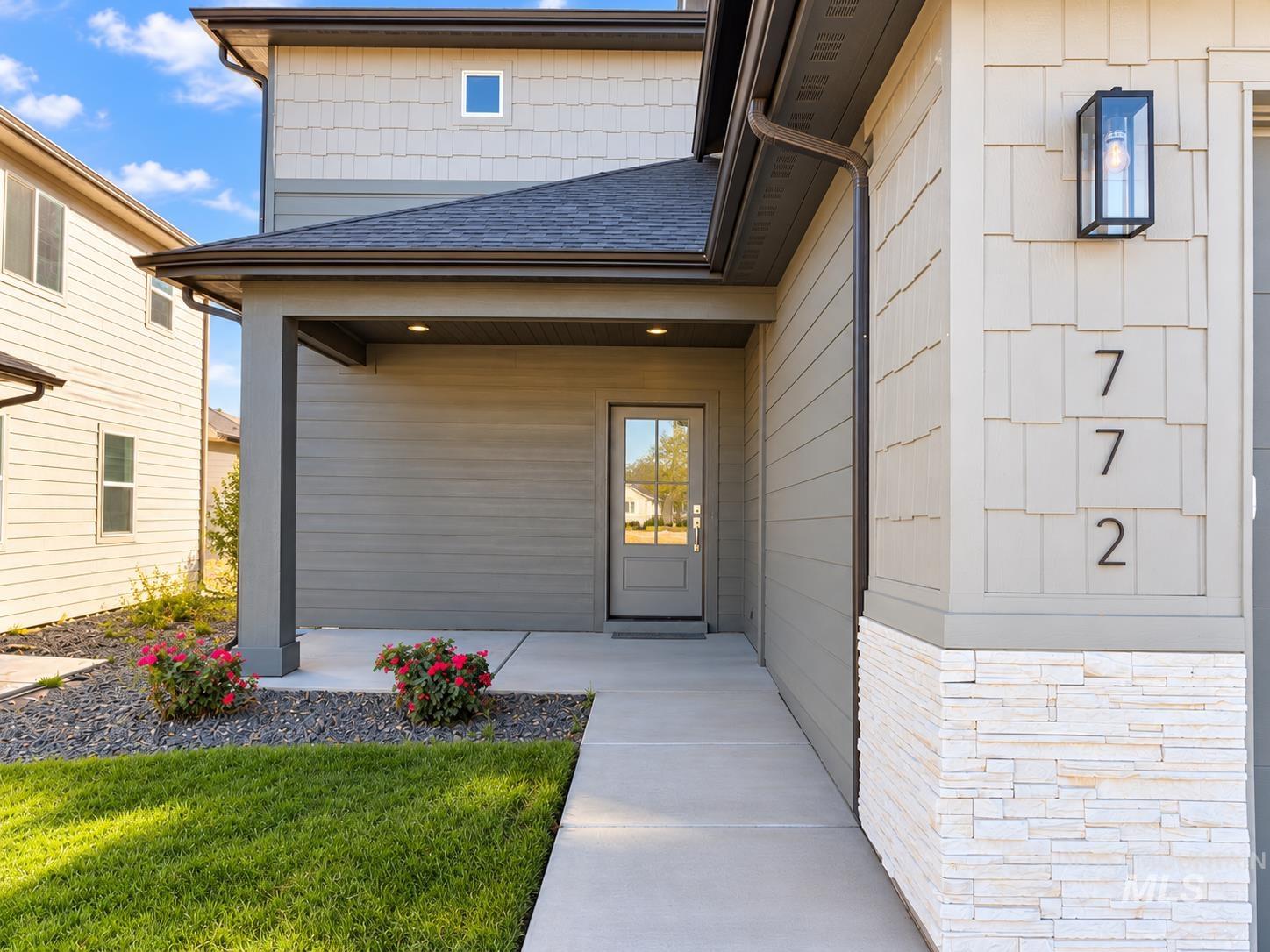 772 S Cassandra Ave, Kuna, Idaho 83634, 4 Bedrooms, 3.5 Bathrooms, Residential For Sale, Price $557,900,MLS 99004192