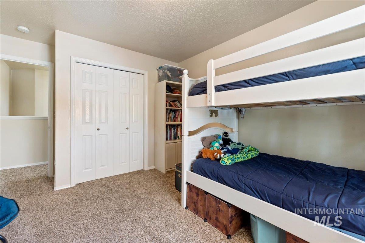 2319 W Lake Pointe Ct, Nampa, Idaho 83651, 4 Bedrooms, 2.5 Bathrooms, Residential For Sale, Price $440,000,MLS 99004193