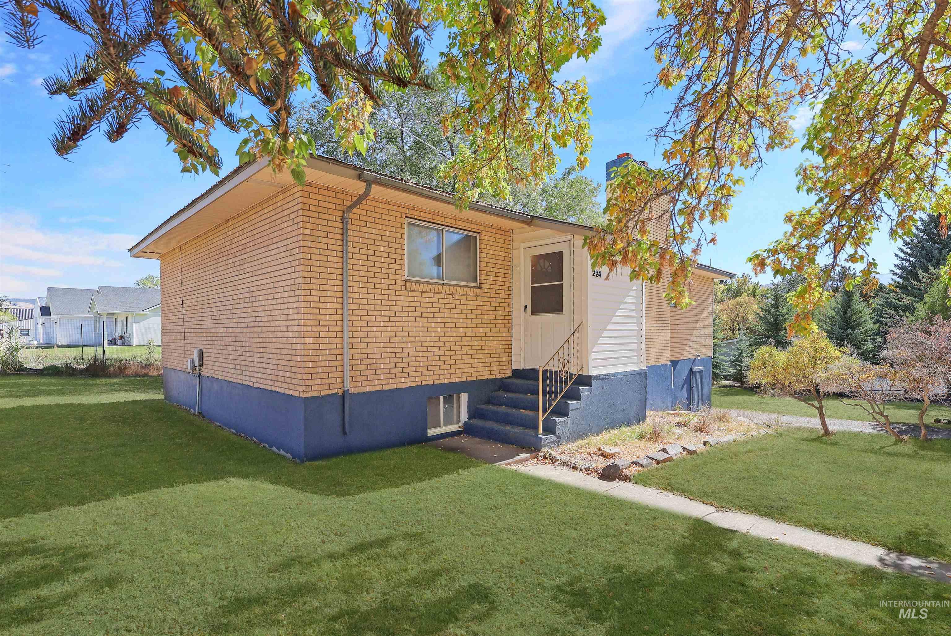 224 N Main St., Albion, Idaho 83318, 4 Bedrooms, 2 Bathrooms, Residential For Sale, Price $340,000,MLS 99004195