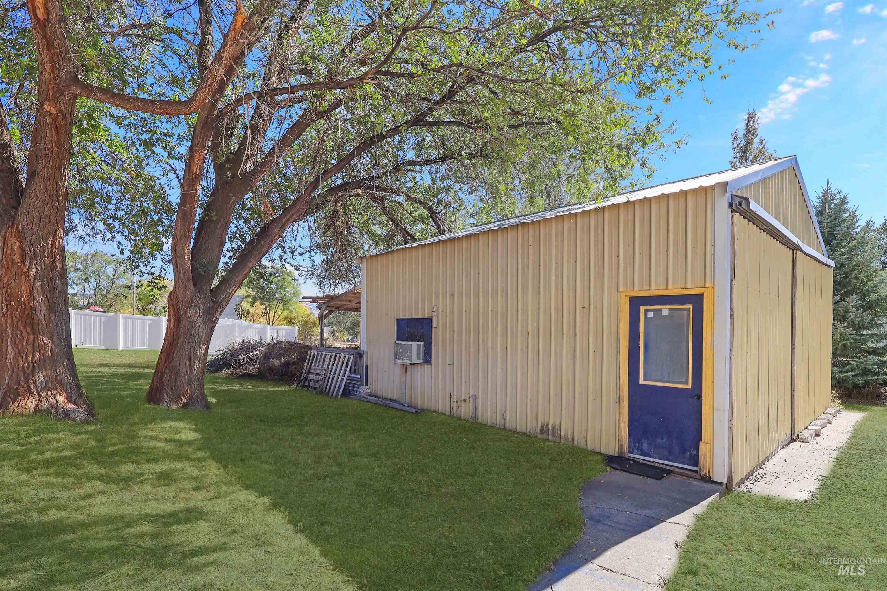 224 N Main St., Albion, Idaho 83318, 4 Bedrooms, 2 Bathrooms, Residential For Sale, Price $340,000,MLS 99004195