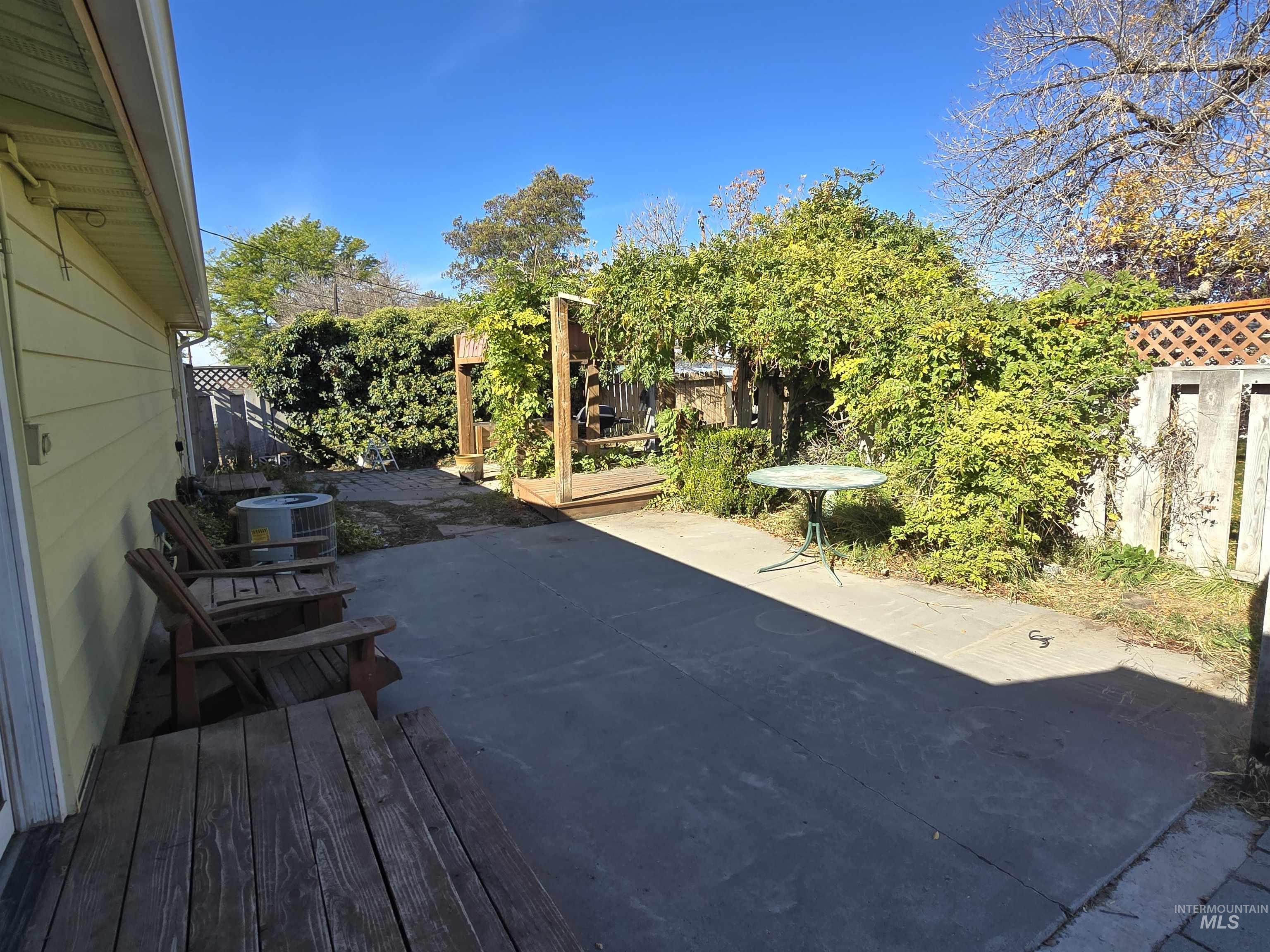 610 Monroe St. West, Kimberly, Idaho 83341, 3 Bedrooms, 2 Bathrooms, Residential For Sale, Price $324,900,MLS 99004197