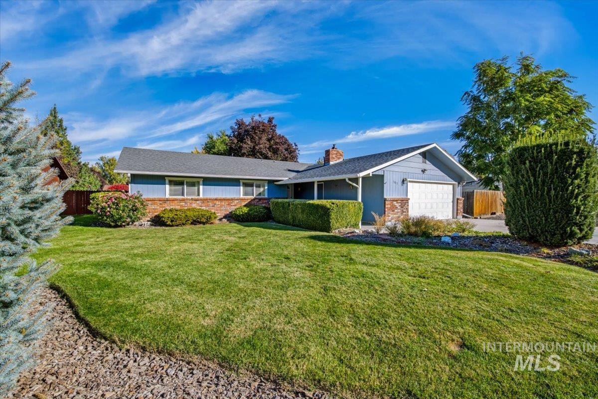1817 Alder St, Caldwell, Idaho 83605, 3 Bedrooms, 2 Bathrooms, Residential For Sale, Price $385,000,MLS 99004204