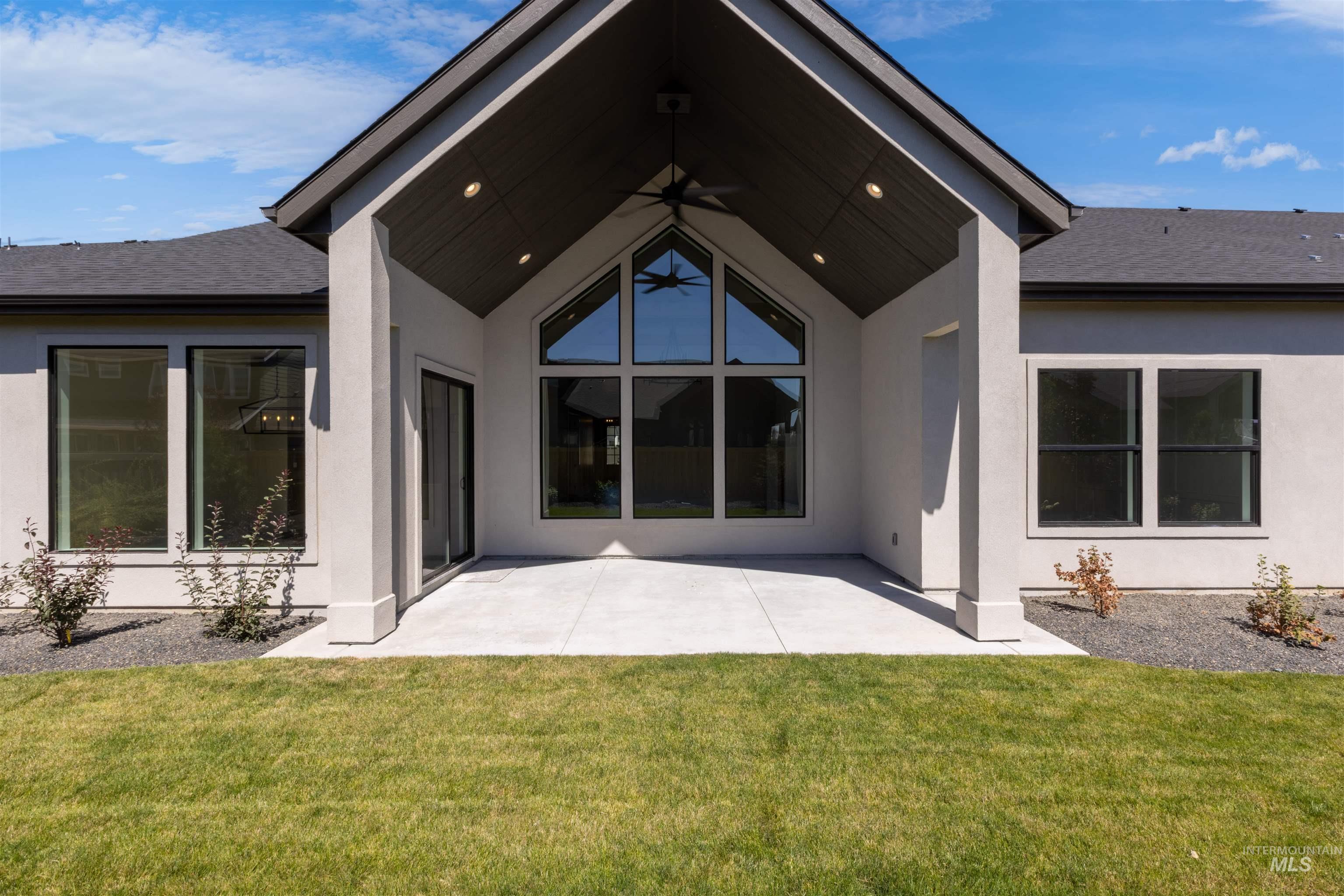 7111 S Cadence Ave., Meridian, Idaho 83642, 3 Bedrooms, 2.5 Bathrooms, Residential For Sale, Price $879,777,MLS 99004205