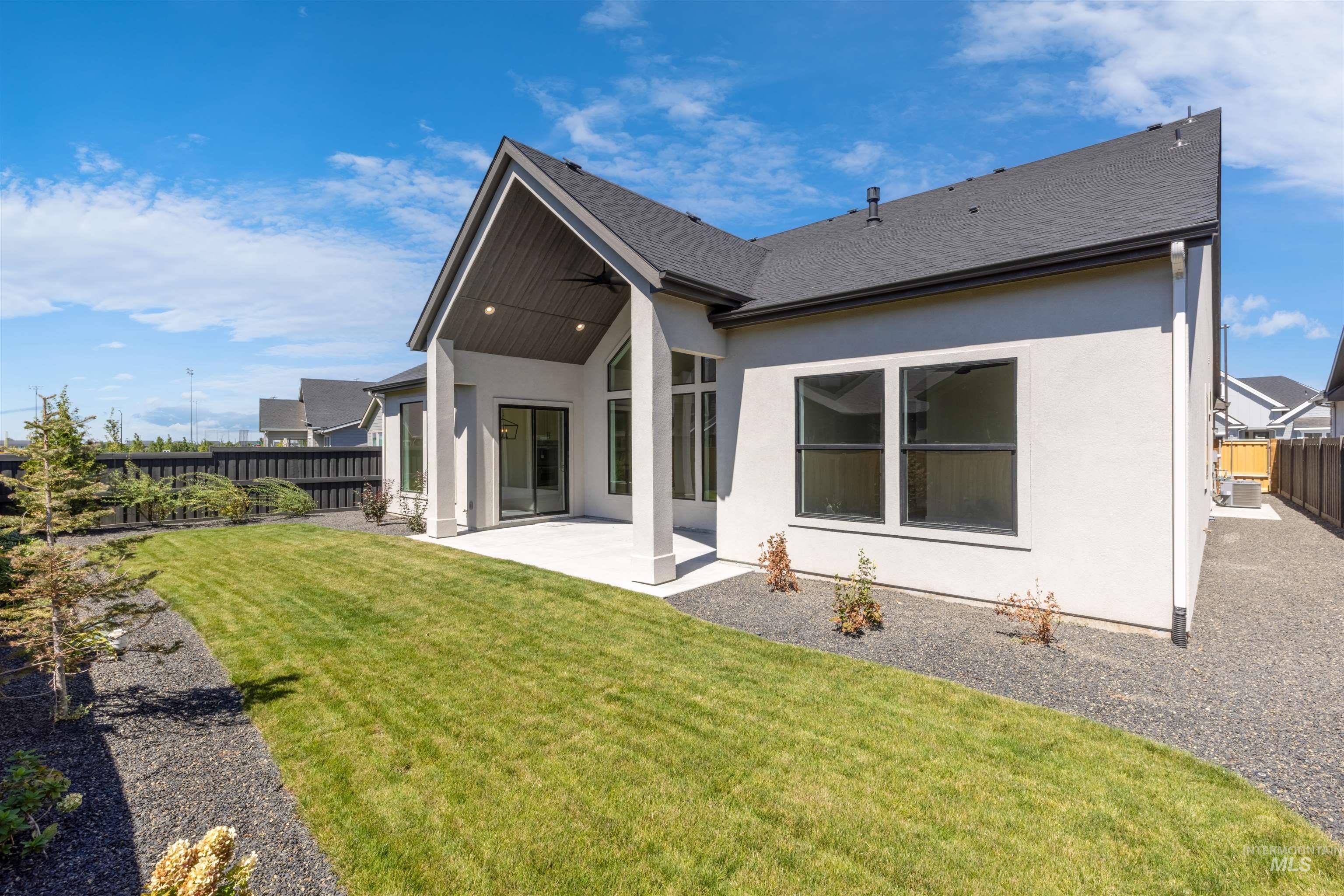 7111 S Cadence Ave., Meridian, Idaho 83642, 3 Bedrooms, 2.5 Bathrooms, Residential For Sale, Price $879,777,MLS 99004205