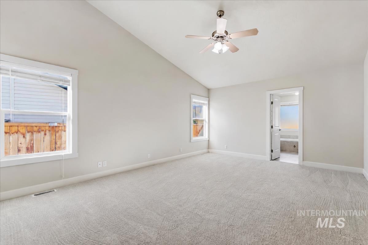 471 N Glen Aspen Way, Star, Idaho 83669, 4 Bedrooms, 3 Bathrooms, Residential For Sale, Price $619,900,MLS 99004206