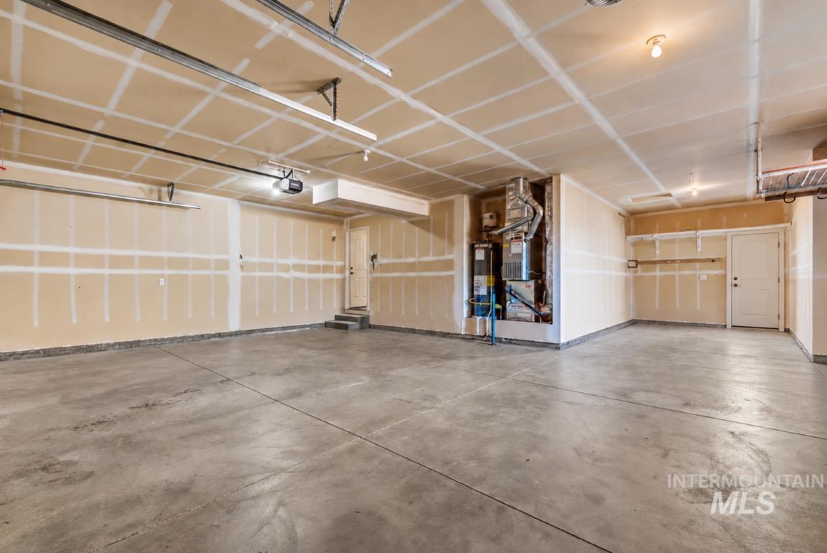 471 N Glen Aspen Way, Star, Idaho 83669, 4 Bedrooms, 3 Bathrooms, Residential For Sale, Price $619,900,MLS 99004206