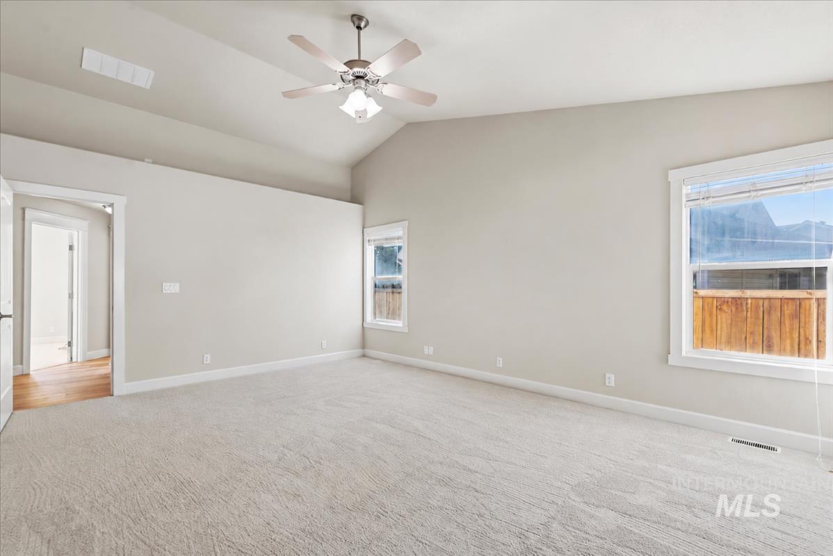 471 N Glen Aspen Way, Star, Idaho 83669, 4 Bedrooms, 3 Bathrooms, Residential For Sale, Price $619,900,MLS 99004206