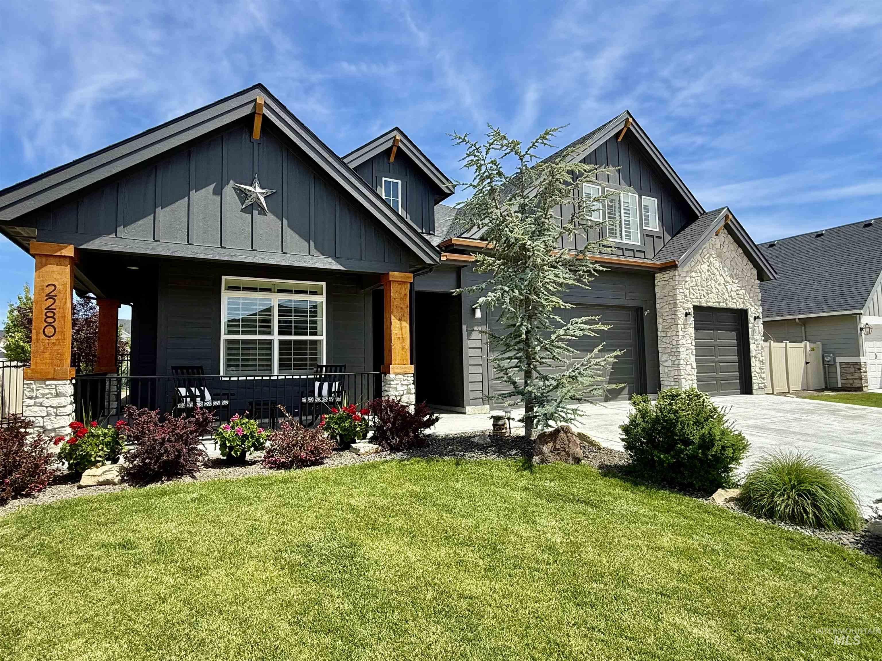 2280 N Burnam, Star, Idaho 83669, 4 Bedrooms, 3 Bathrooms, Residential For Sale, Price $749,900,MLS 99004210