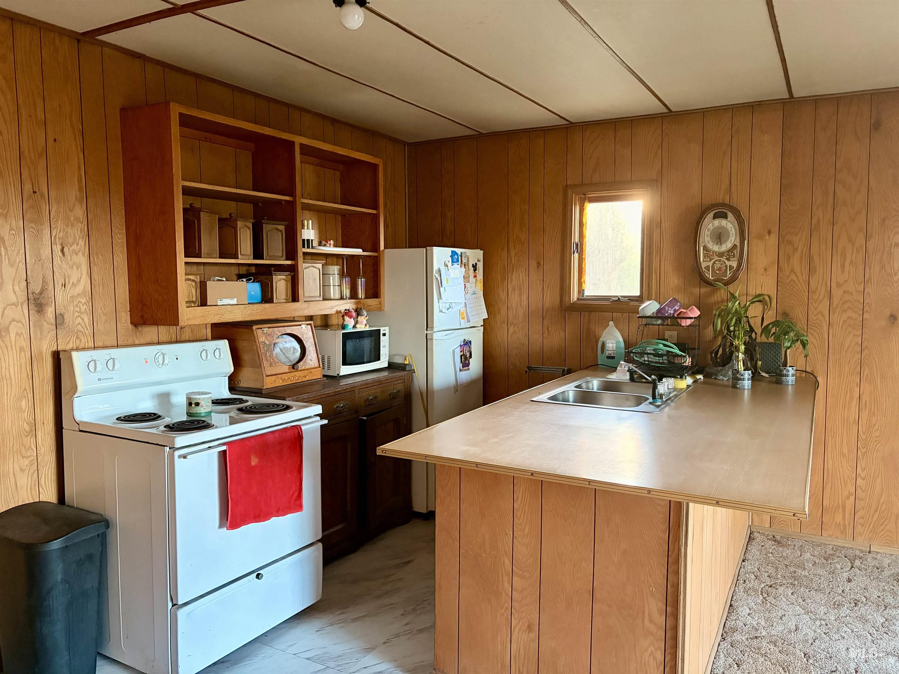 4454 B North 1325 East, Buhl, Idaho 83316, 2 Bedrooms, 2 Bathrooms, Residential For Sale, Price $325,000,MLS 99004213