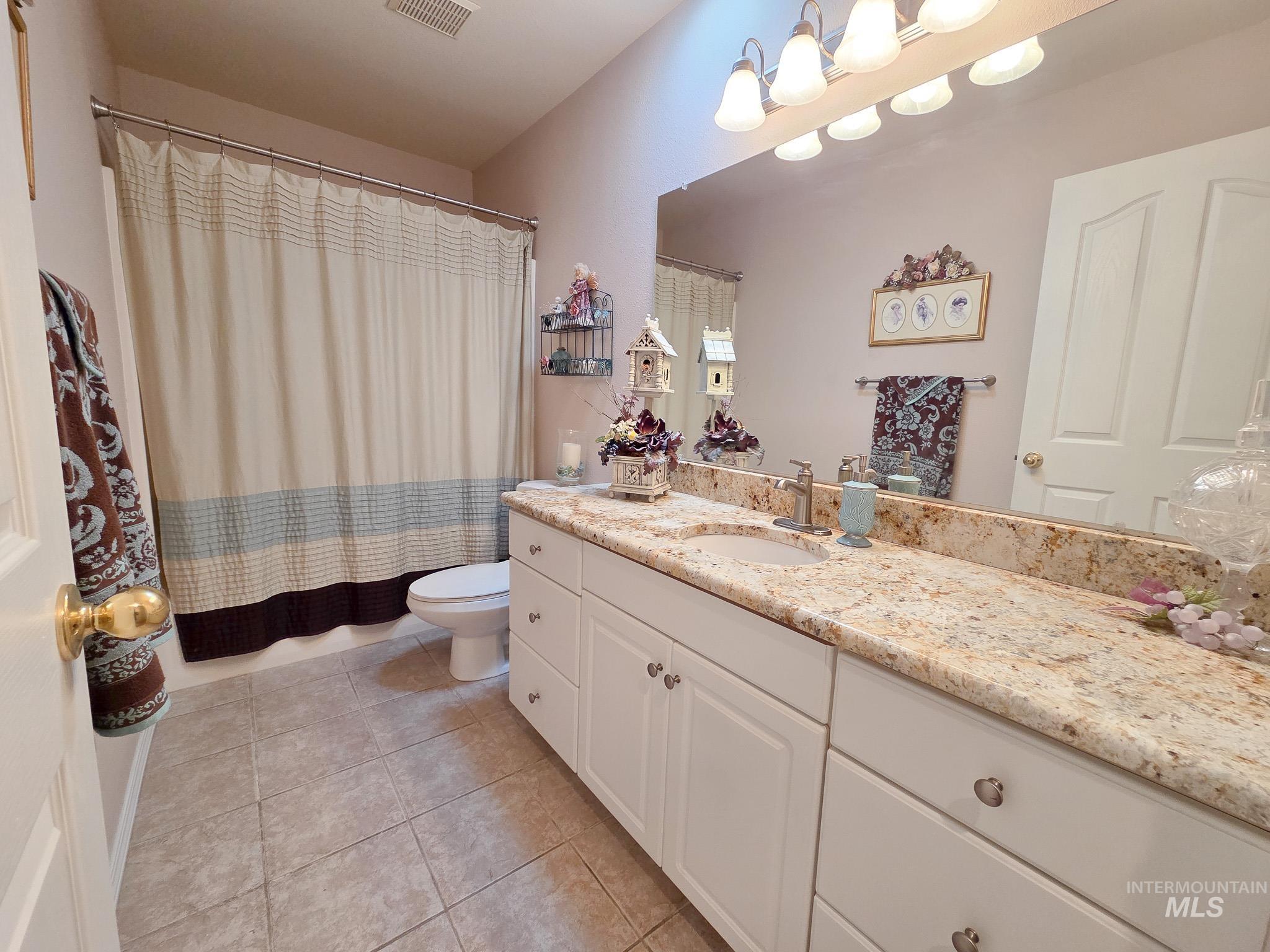 2238 Chukar, Clarkston, Washington 99403, 3 Bedrooms, 2 Bathrooms, Residential For Sale, Price $435,000,MLS 99004215