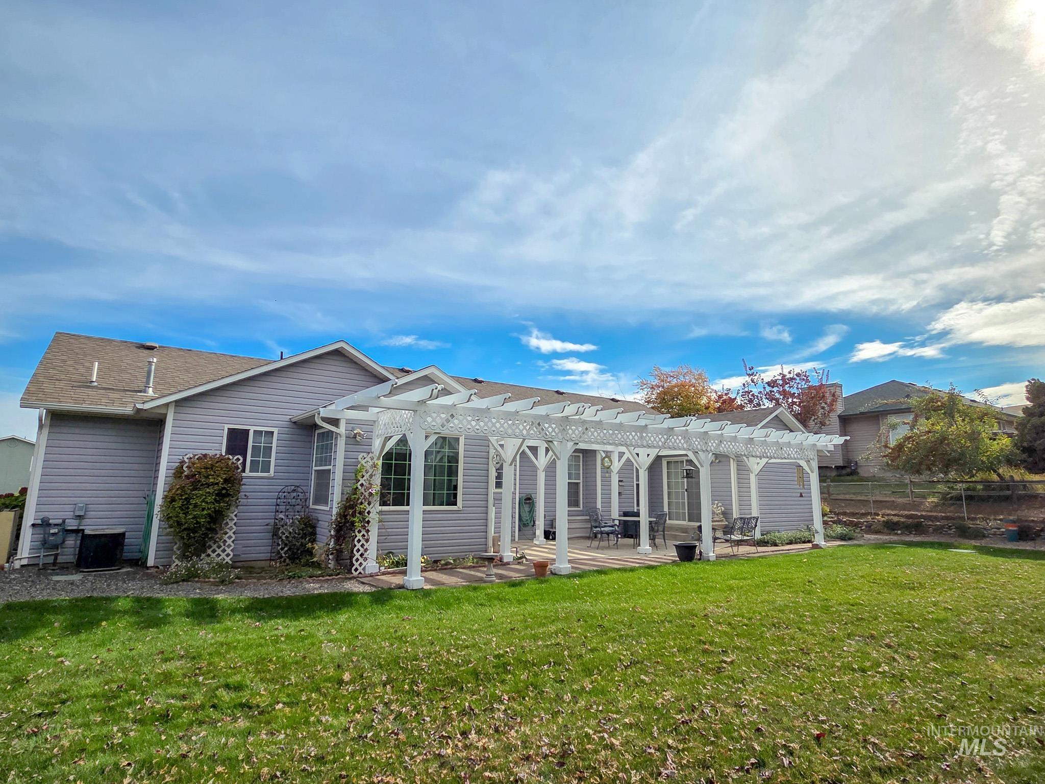2238 Chukar, Clarkston, Washington 99403, 3 Bedrooms, 2 Bathrooms, Residential For Sale, Price $435,000,MLS 99004215