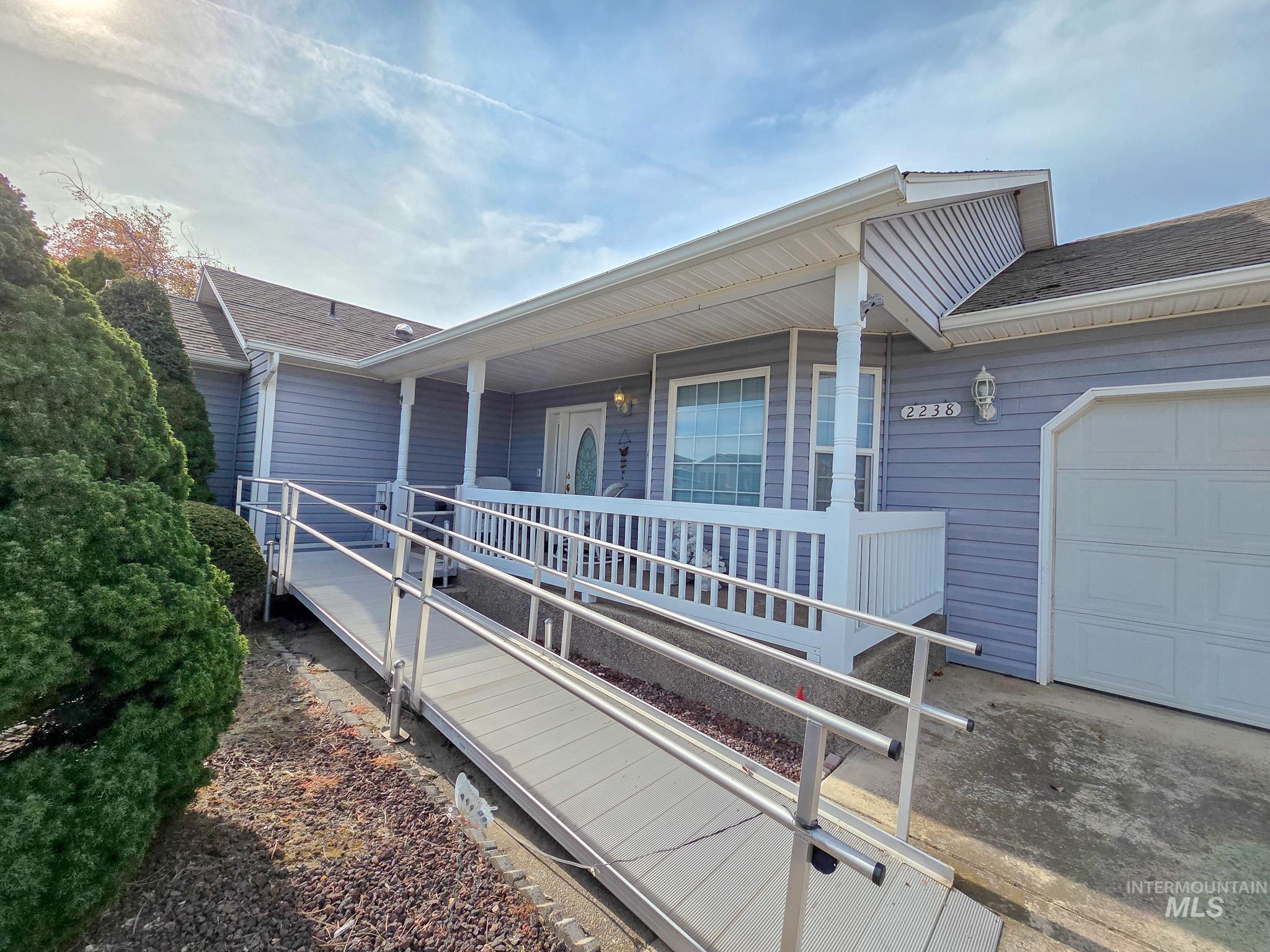 2238 Chukar, Clarkston, Washington 99403, 3 Bedrooms, 2 Bathrooms, Residential For Sale, Price $435,000,MLS 99004215