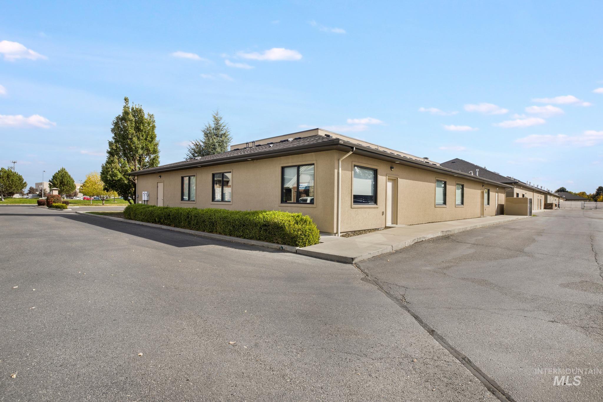 1415 Park View Dr, Twin Falls, Idaho 83301, Business/Commercial For Sale, Price $138,024, 99004217