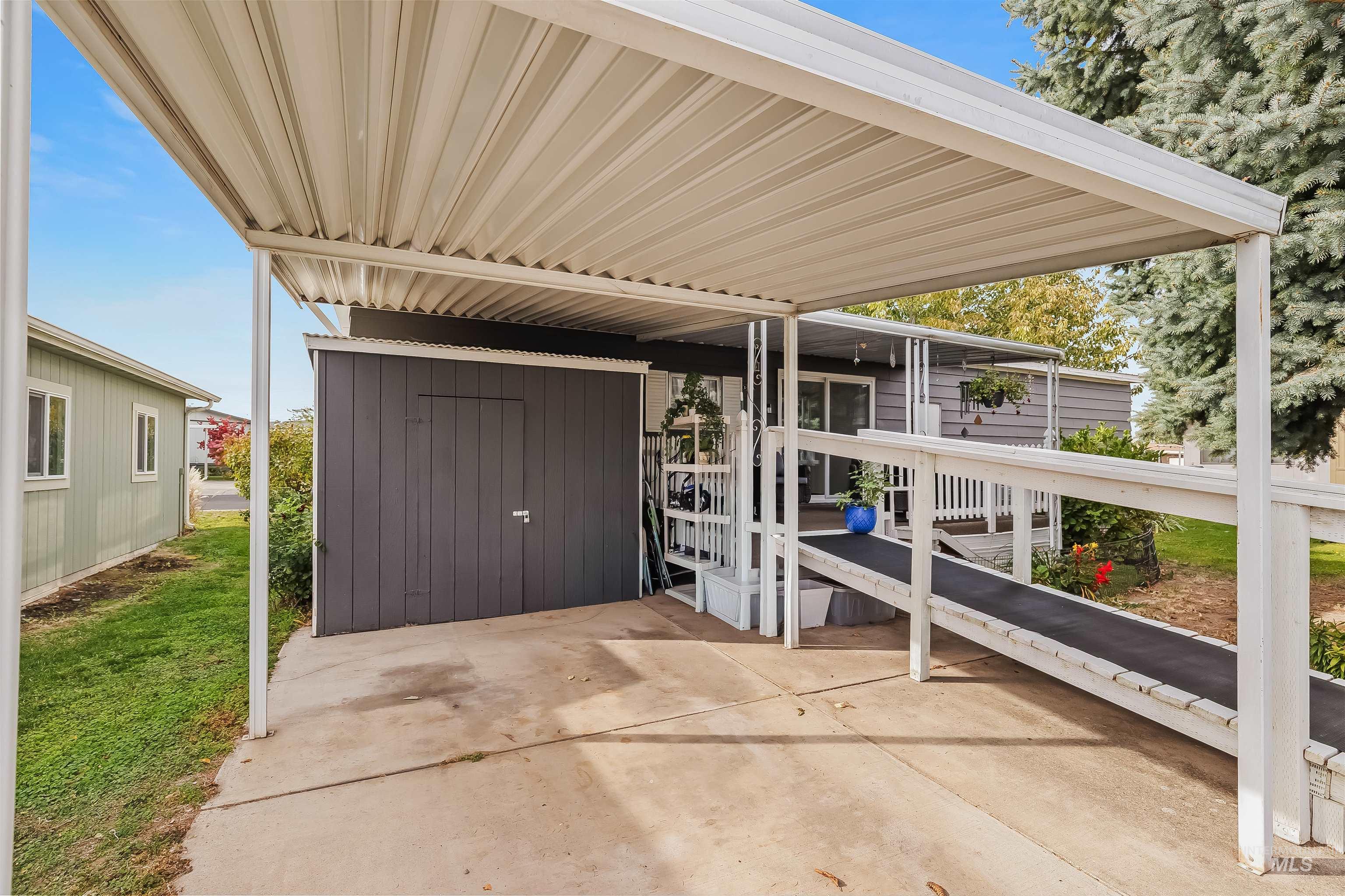 2015 6th Ave, Clarkston, Washington 99403, 2 Bedrooms, 2 Bathrooms, Residential For Sale, Price $89,000, 99004220