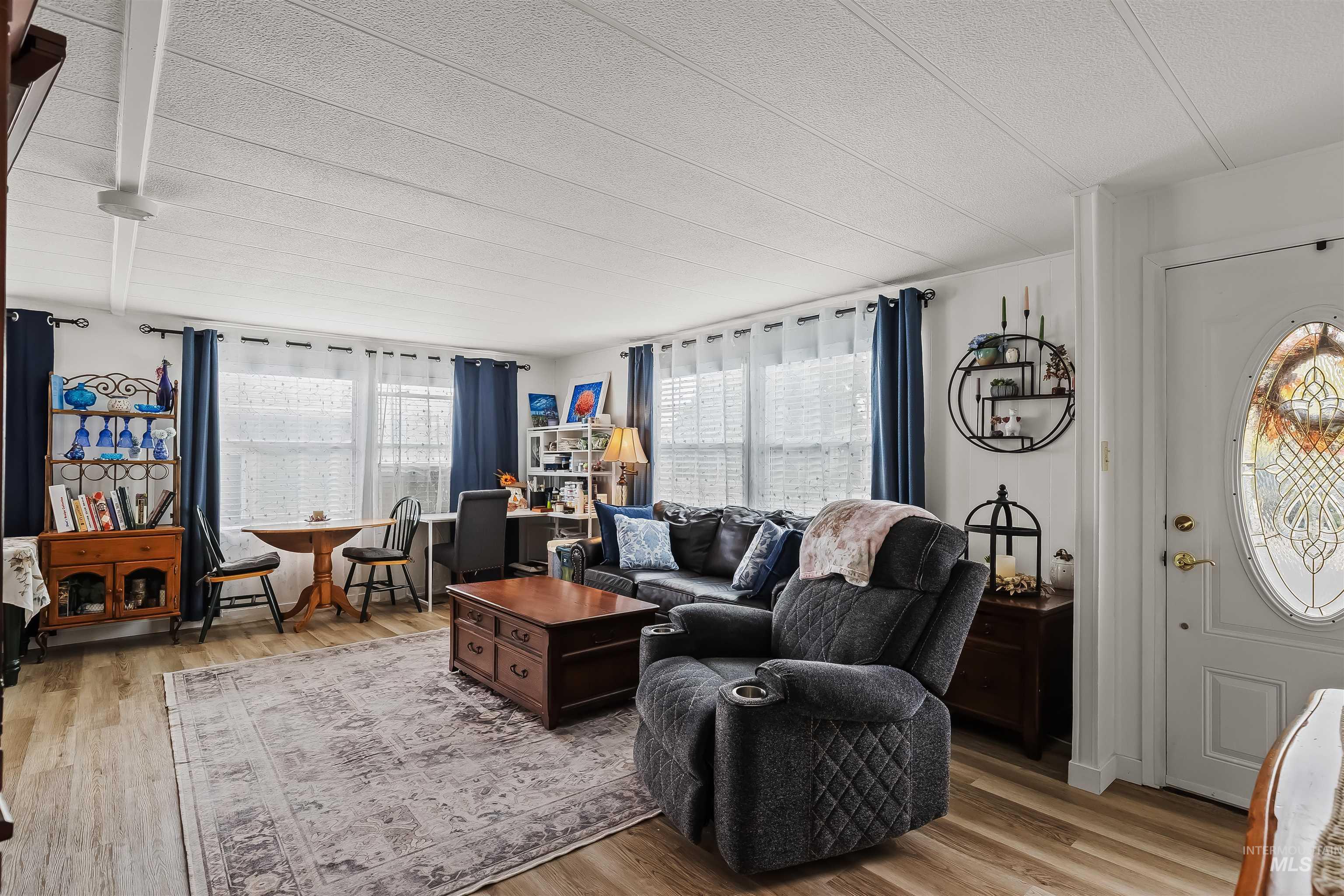 2015 6th Ave, Clarkston, Washington 99403, 2 Bedrooms, 2 Bathrooms, Residential For Sale, Price $89,000, 99004220