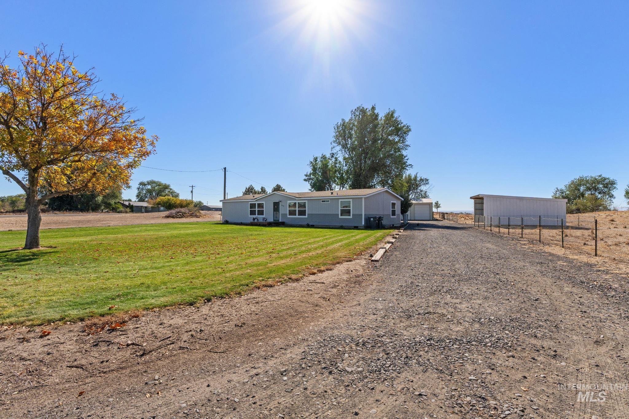 403 W 50 S, Jerome, Idaho 83338, 3 Bedrooms, 2 Bathrooms, Residential For Sale, Price $464,000, 99004221