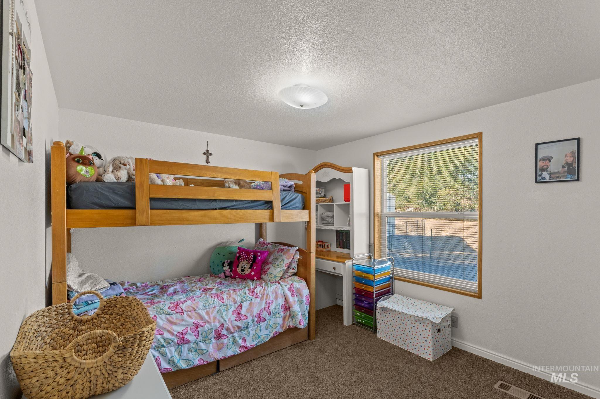 403 W 50 S, Jerome, Idaho 83338, 3 Bedrooms, 2 Bathrooms, Residential For Sale, Price $464,000, 99004221
