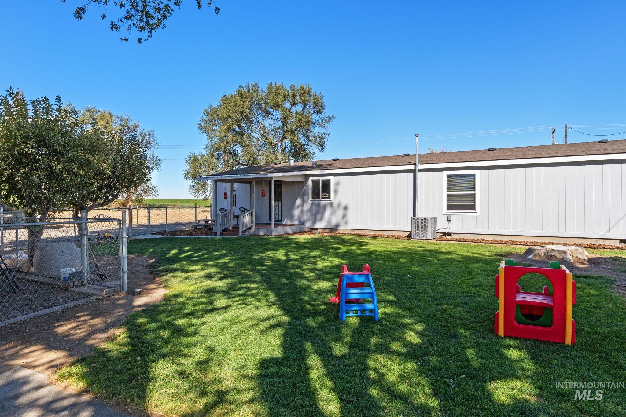 403 W 50 S, Jerome, Idaho 83338, 3 Bedrooms, 2 Bathrooms, Residential For Sale, Price $464,000, 99004221