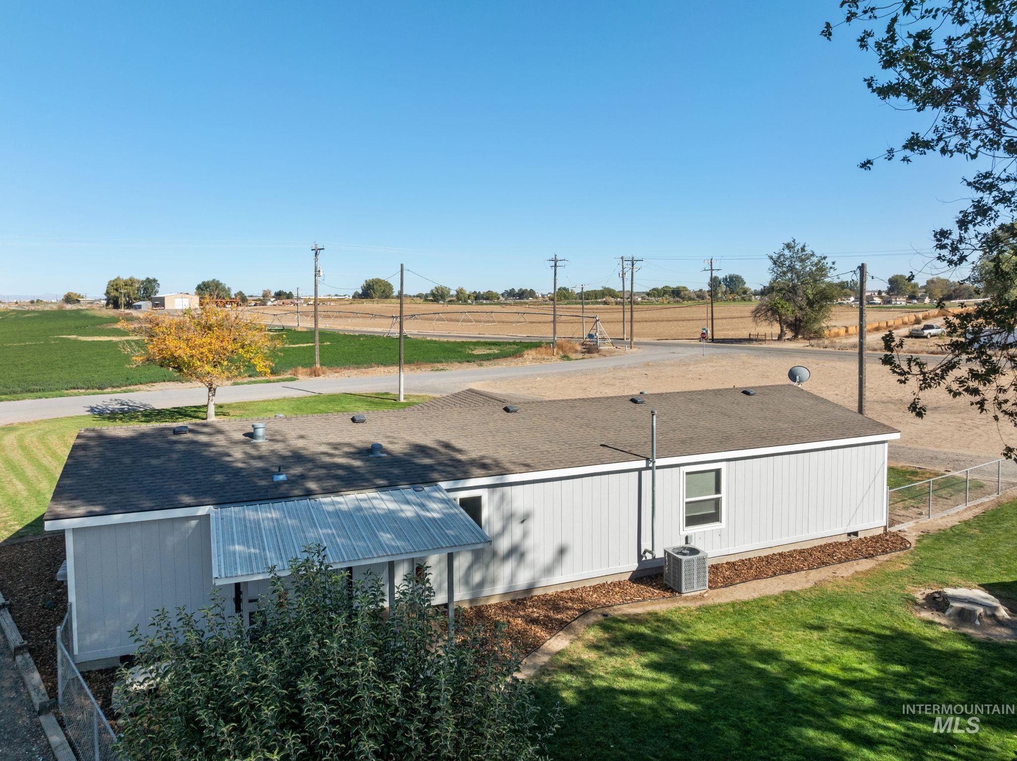 403 W 50 S, Jerome, Idaho 83338, 3 Bedrooms, 2 Bathrooms, Residential For Sale, Price $464,000, 99004221