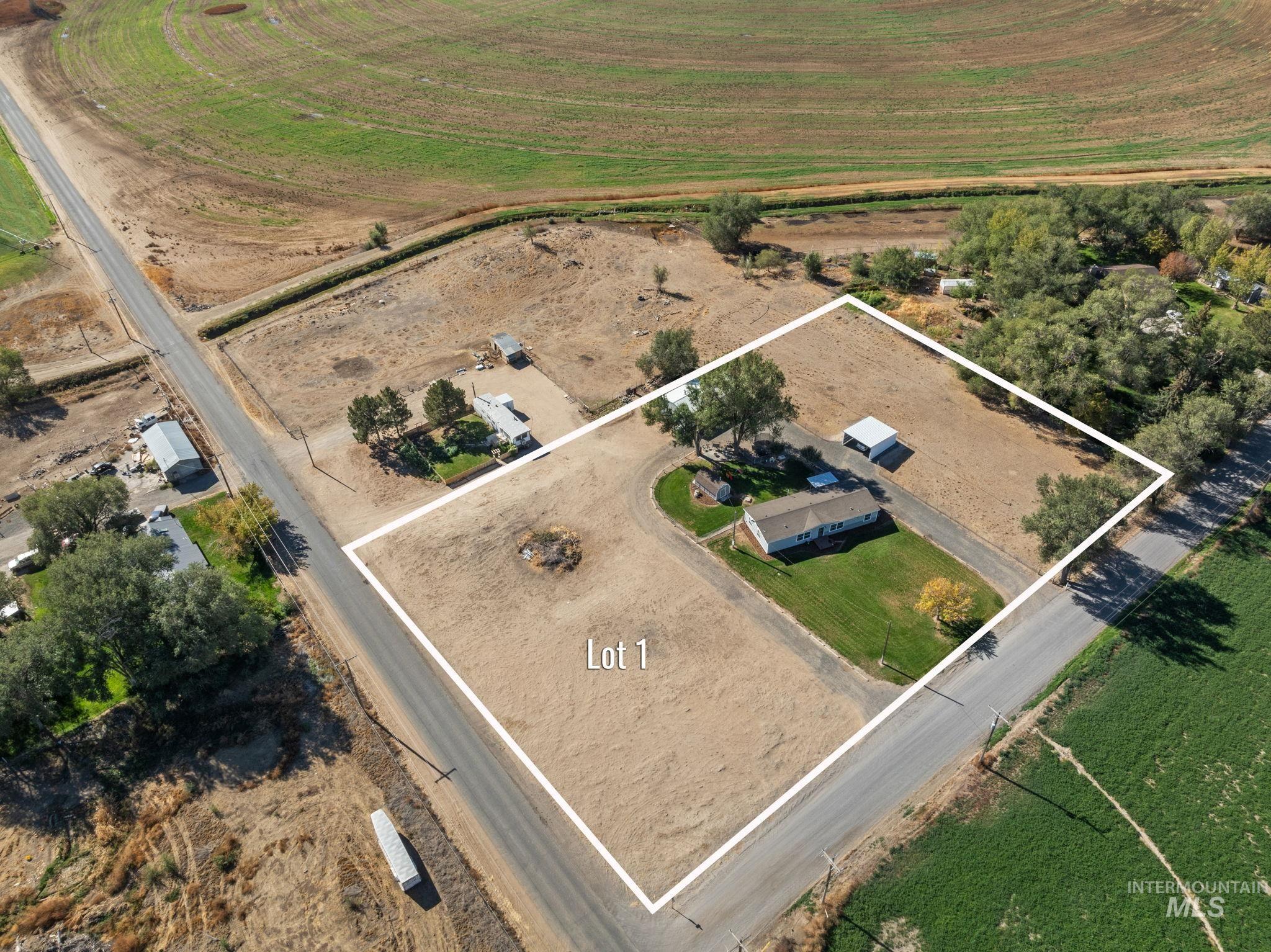 403 W 50 S, Jerome, Idaho 83338, 3 Bedrooms, 2 Bathrooms, Residential For Sale, Price $464,000, 99004221