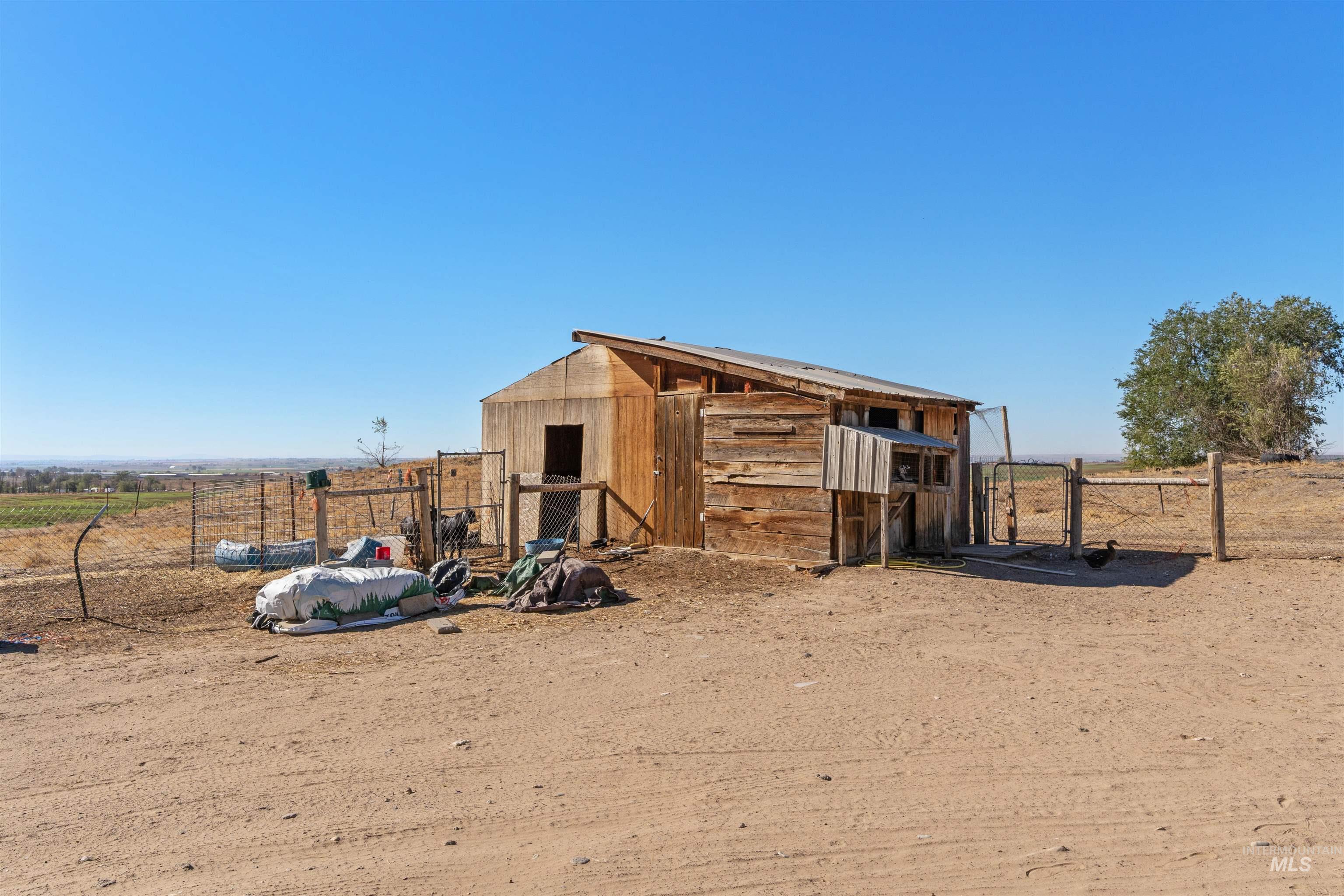 57 S 400 W, Jerome, Idaho 83338, 2 Bedrooms, 1 Bathroom, Residential For Sale, Price $264,000, 99004222