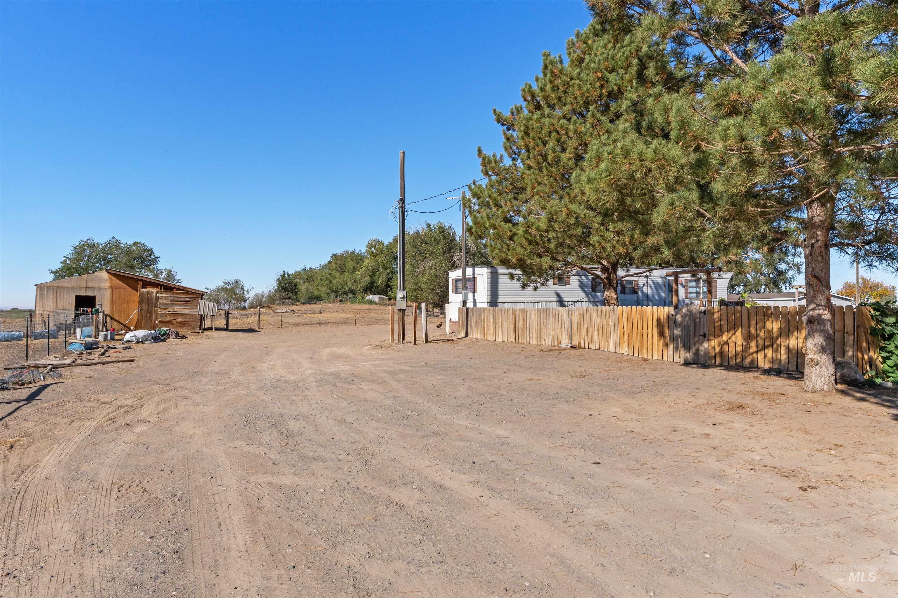 57 S 400 W, Jerome, Idaho 83338, 2 Bedrooms, 1 Bathroom, Residential For Sale, Price $264,000, 99004222