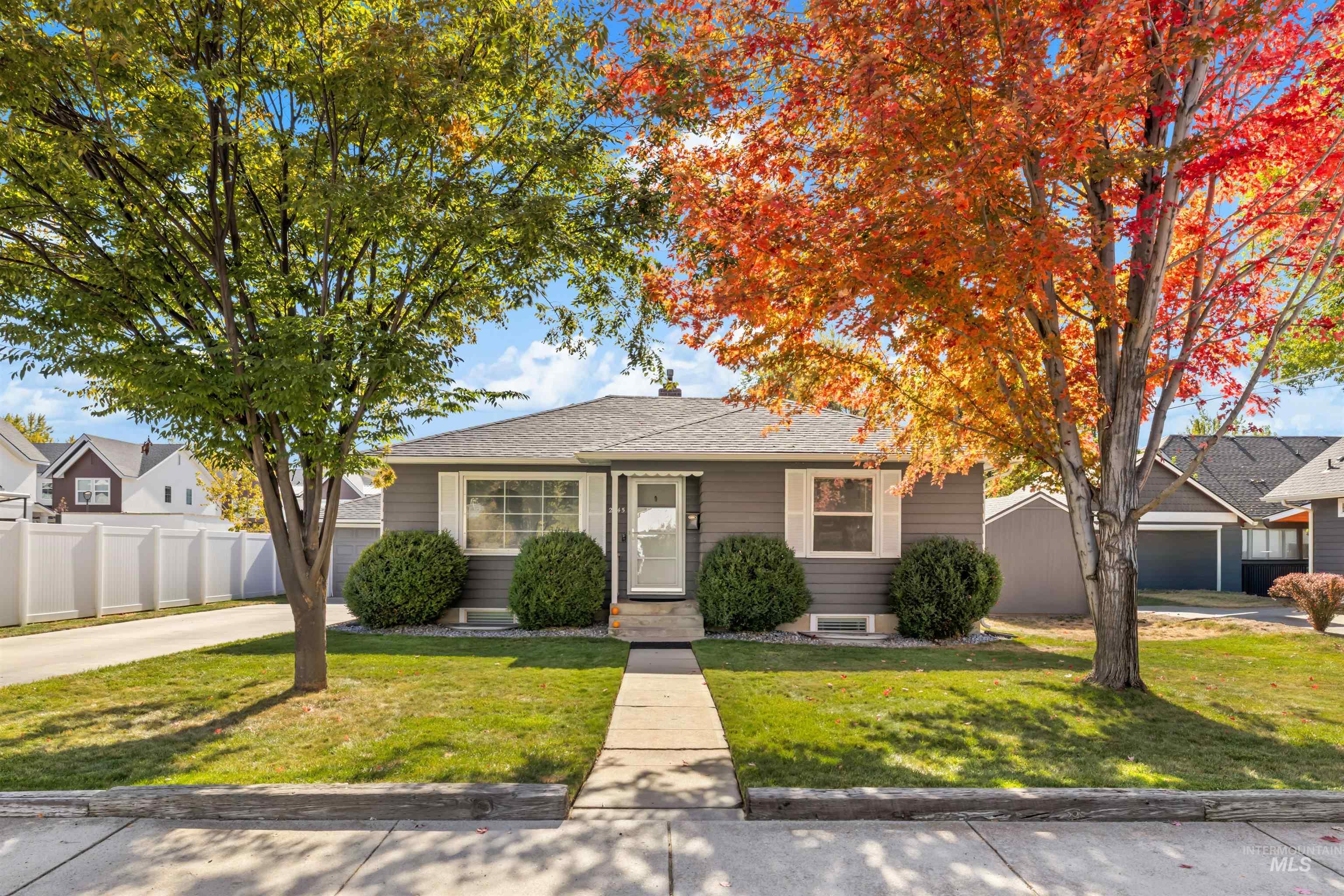 2845 W Palouse Street, Boise, Idaho 83705, 3 Bedrooms, 2 Bathrooms, Residential For Sale, Price $549,900,MLS 99004224