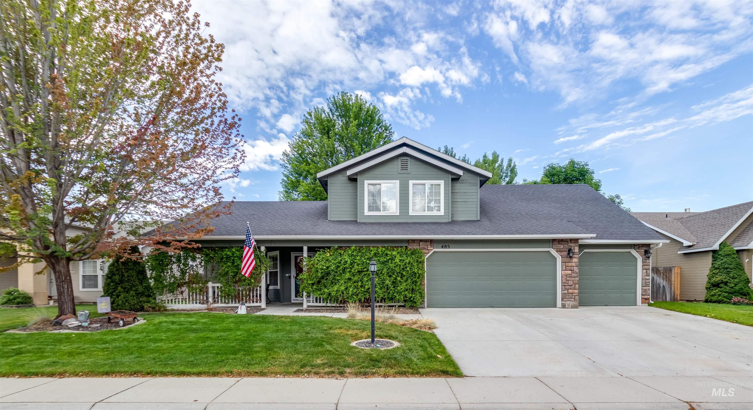 485 N Nebula, Star, Idaho 83669, 4 Bedrooms, 2.5 Bathrooms, Residential For Sale, Price $464,900,MLS 99004225