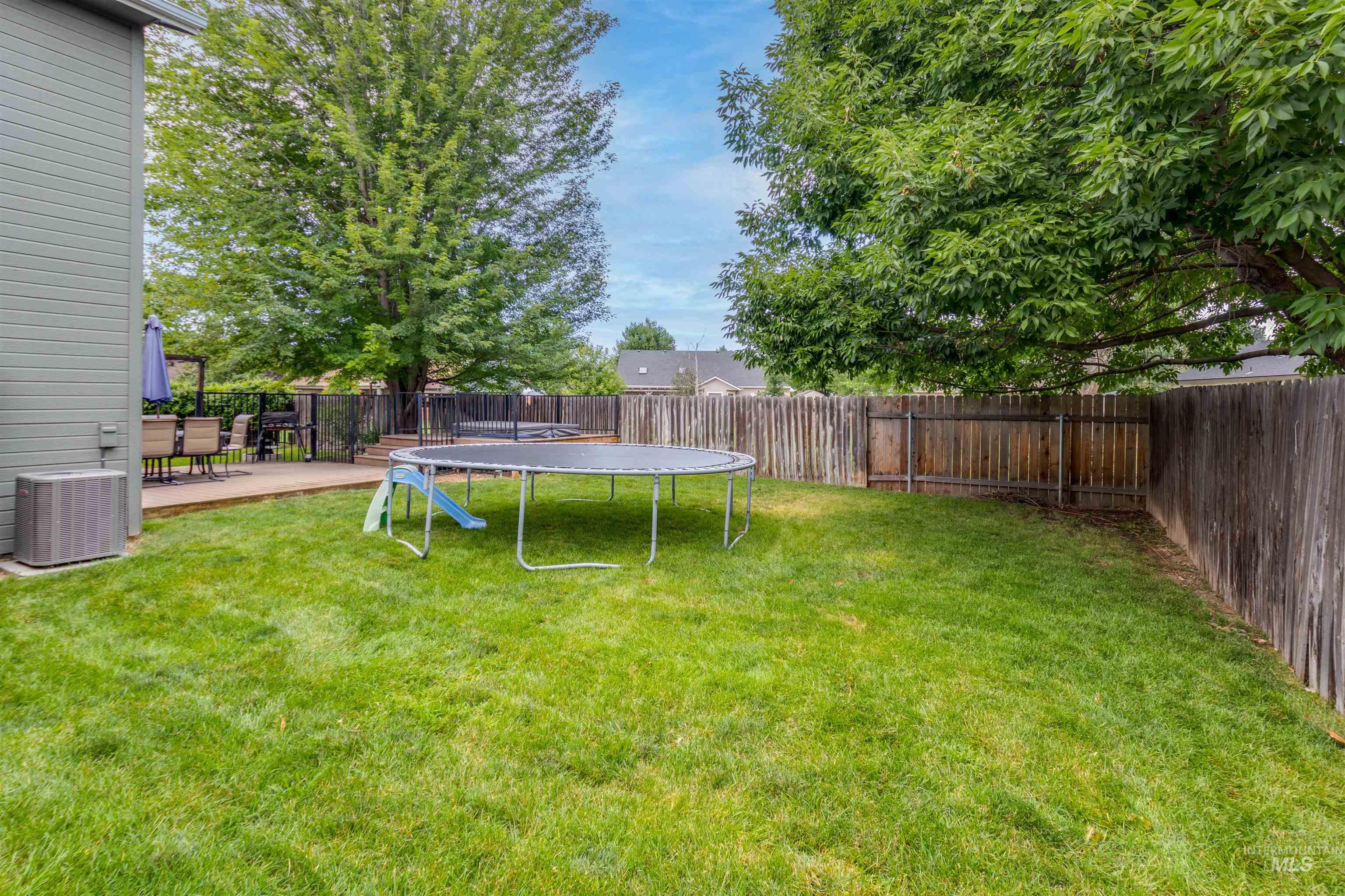 485 N Nebula, Star, Idaho 83669, 4 Bedrooms, 2.5 Bathrooms, Residential For Sale, Price $464,900,MLS 99004225