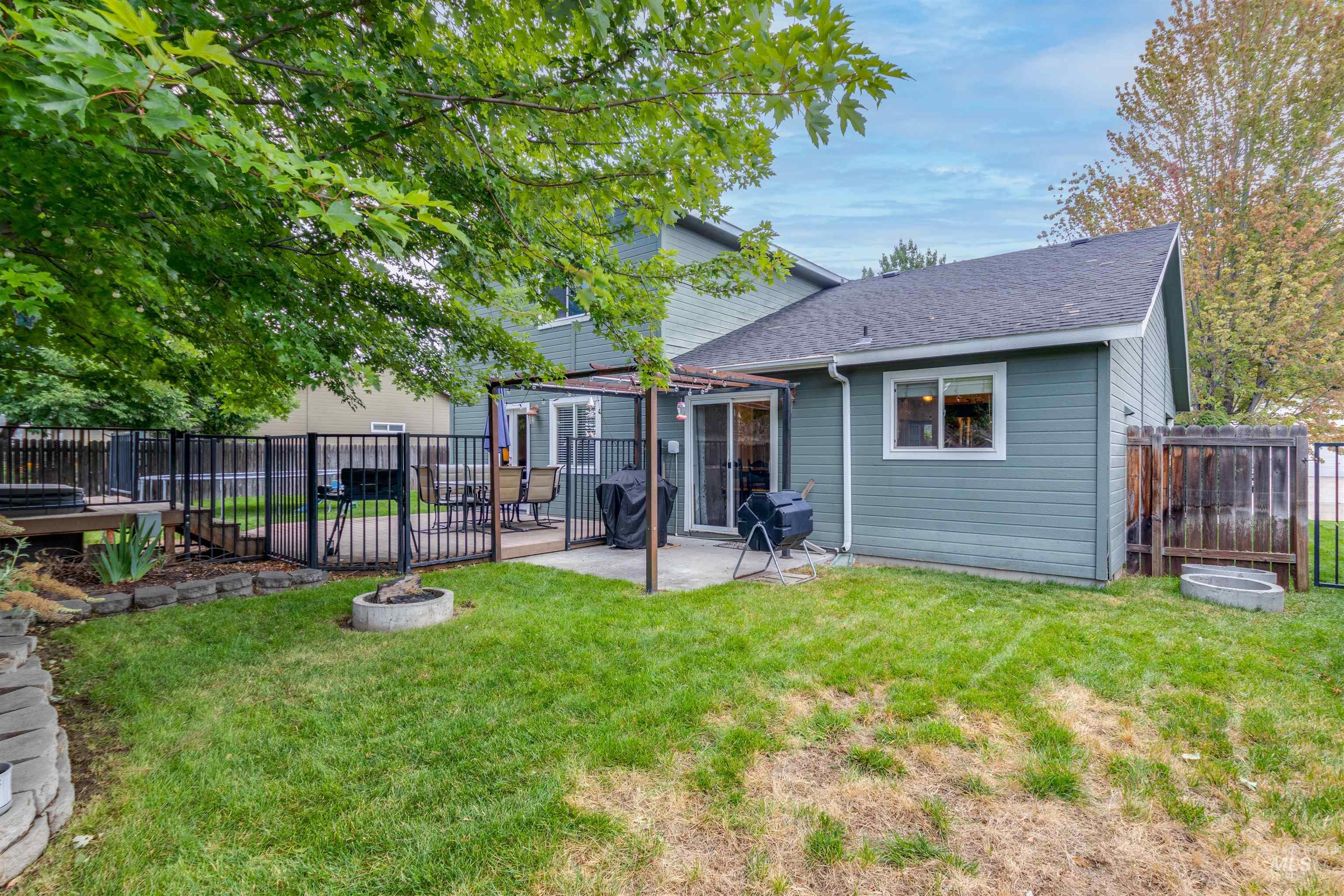 485 N Nebula, Star, Idaho 83669, 4 Bedrooms, 2.5 Bathrooms, Residential For Sale, Price $464,900,MLS 99004225