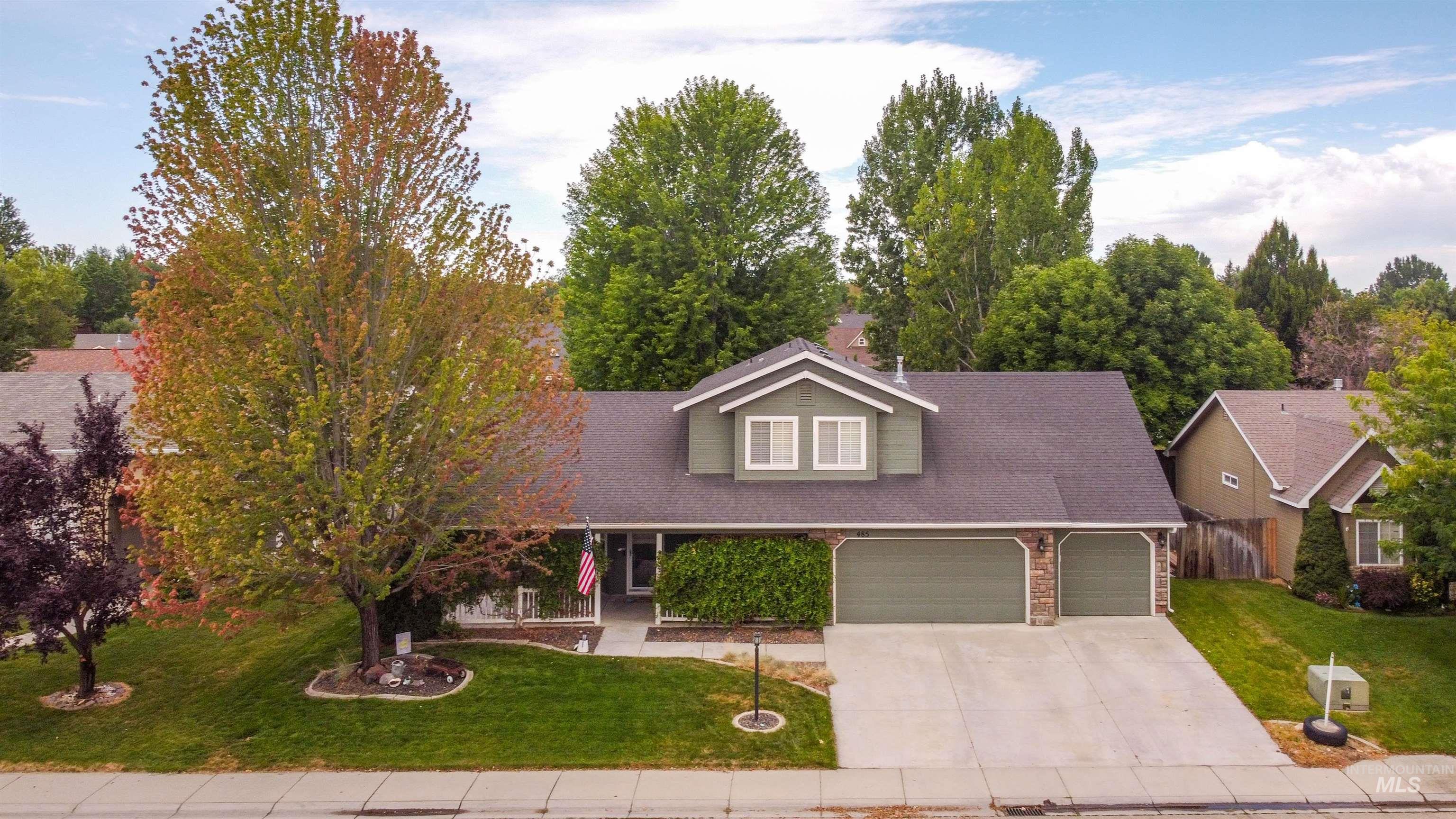 485 N Nebula, Star, Idaho 83669, 4 Bedrooms, 2.5 Bathrooms, Residential For Sale, Price $464,900,MLS 99004225