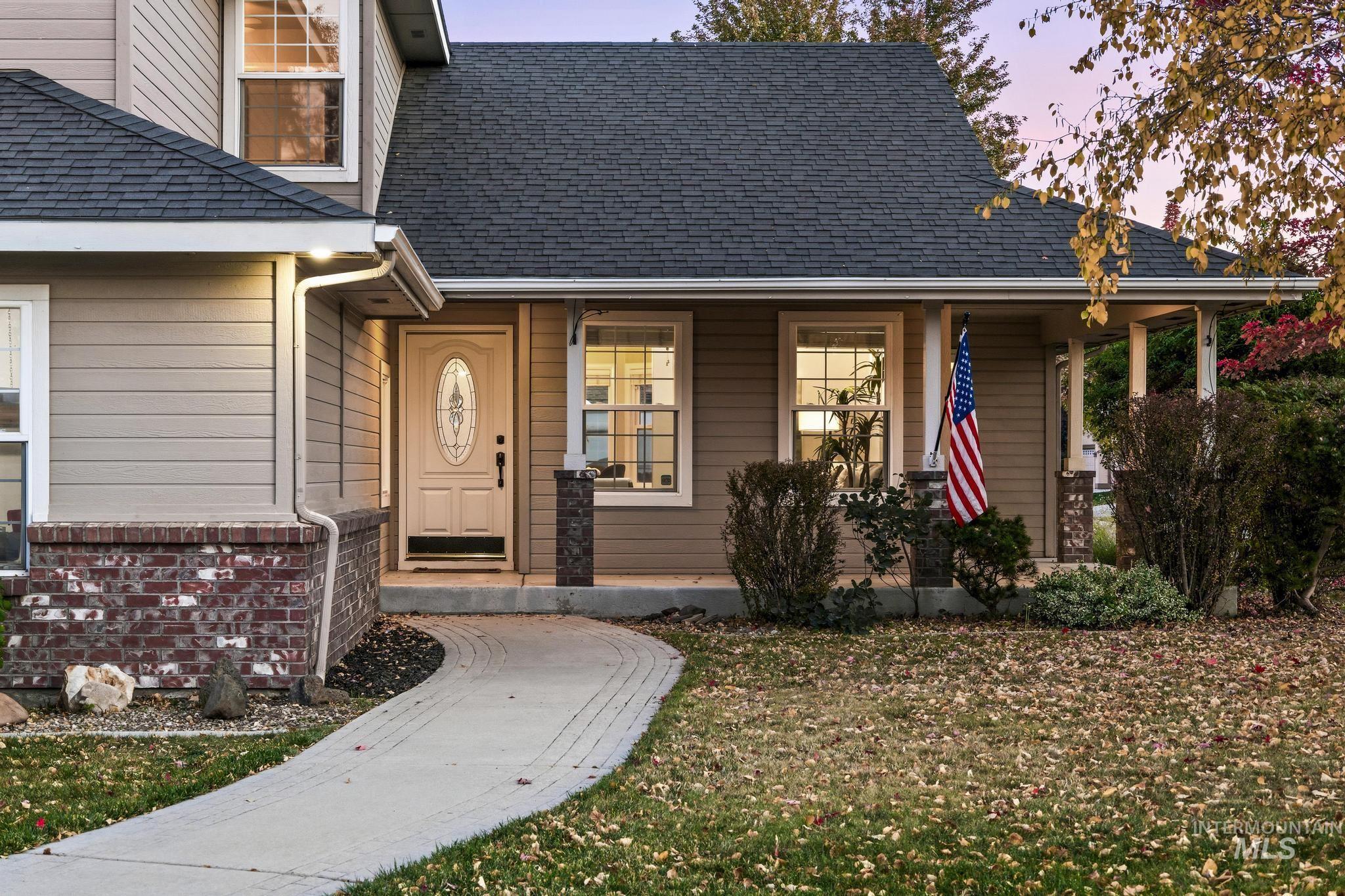 1281 E Beagle St., Meridian, Idaho 83642, 5 Bedrooms, 3 Bathrooms, Residential For Sale, Price $649,990,MLS 99004226