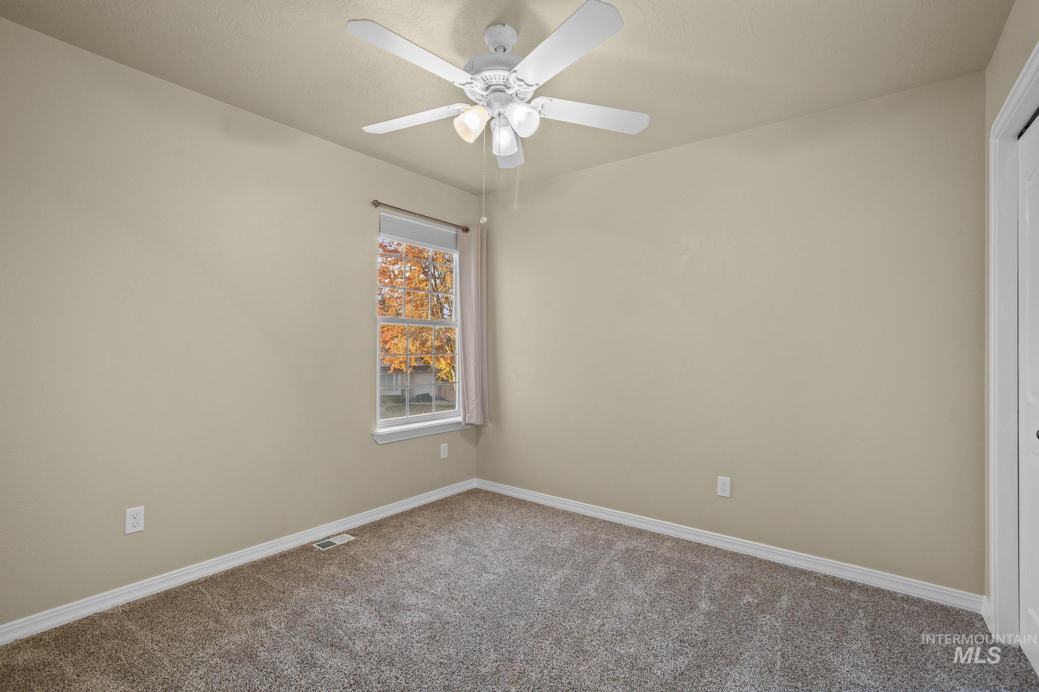 1281 E Beagle St., Meridian, Idaho 83642, 5 Bedrooms, 3 Bathrooms, Residential For Sale, Price $649,990,MLS 99004226