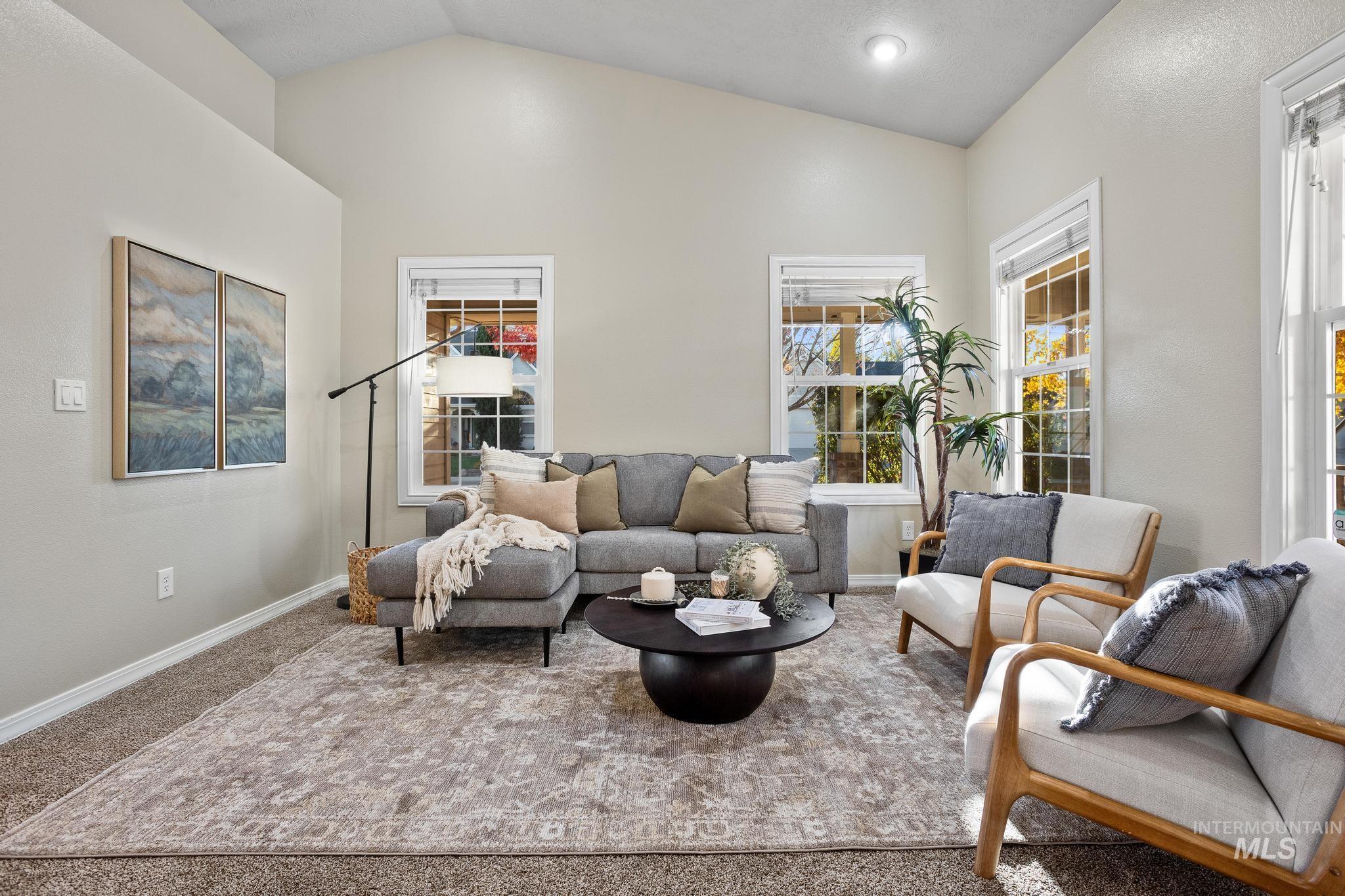 1281 E Beagle St., Meridian, Idaho 83642, 5 Bedrooms, 3 Bathrooms, Residential For Sale, Price $649,990,MLS 99004226