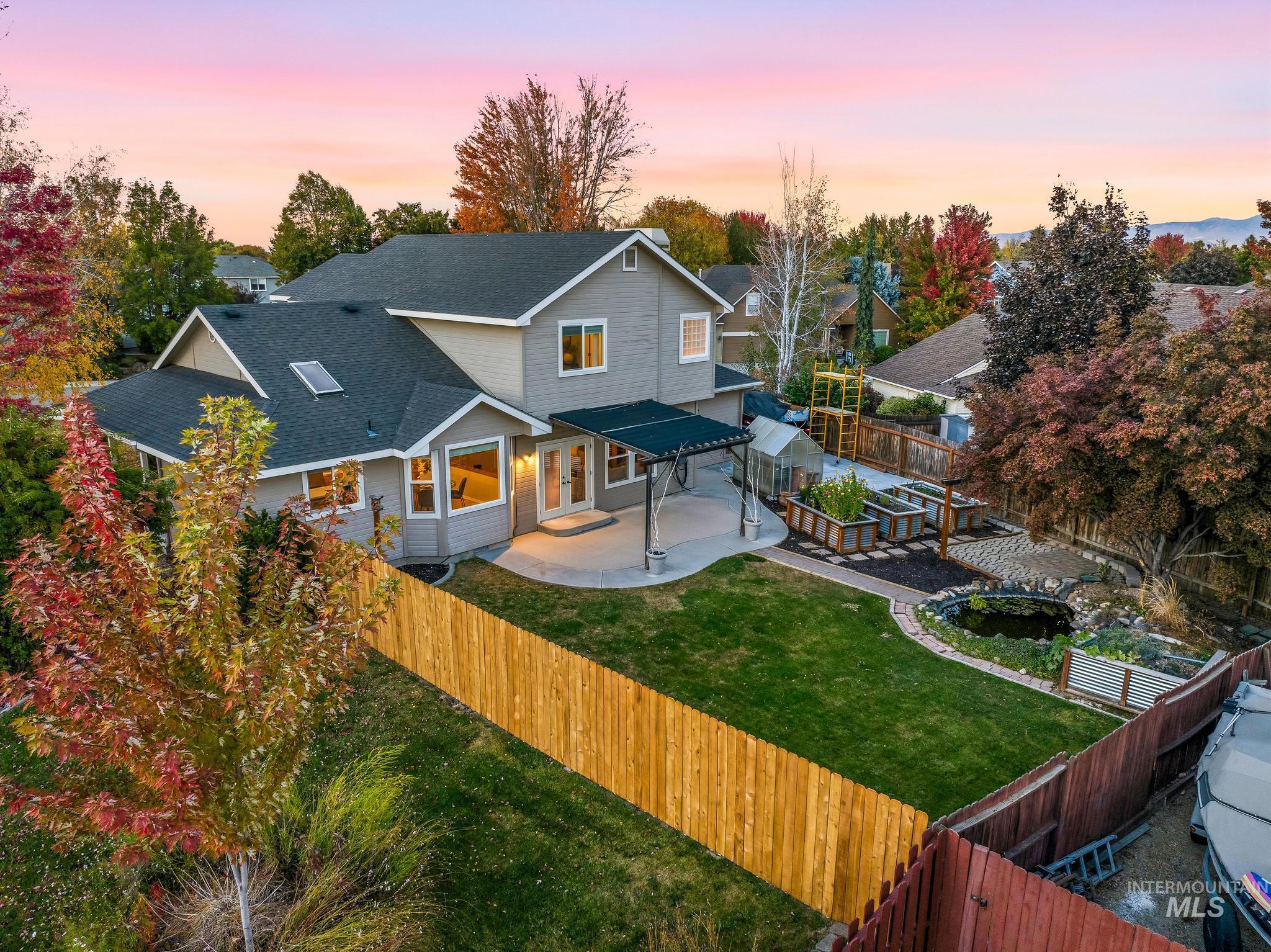 1281 E Beagle St., Meridian, Idaho 83642, 5 Bedrooms, 3 Bathrooms, Residential For Sale, Price $649,990,MLS 99004226