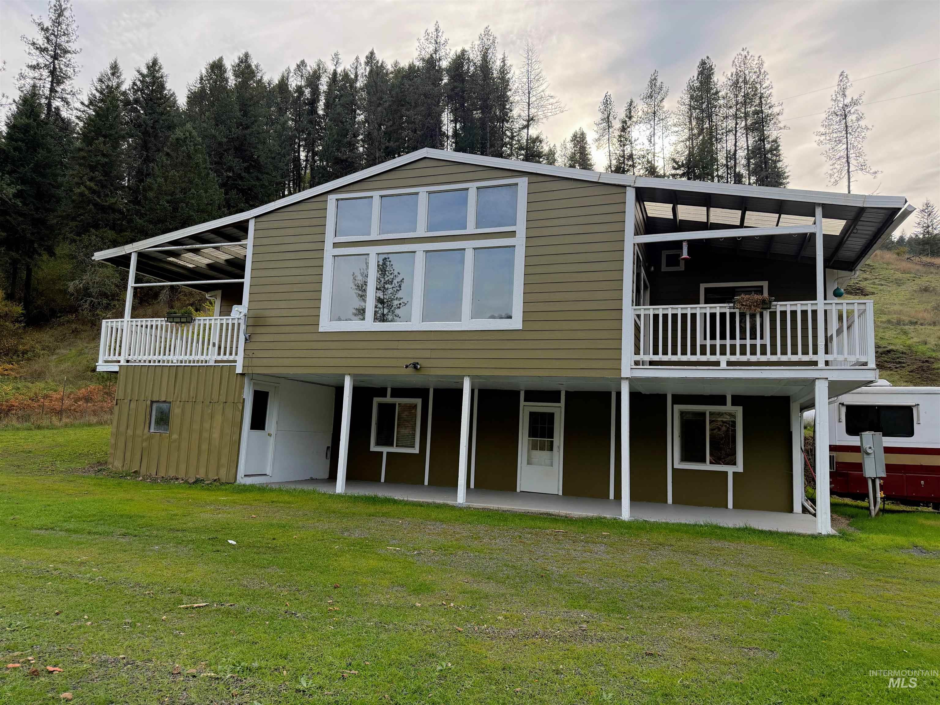131 Skyline Loop Rd, Kooskia, Idaho 83539, 5 Bedrooms, 3 Bathrooms, Residential For Sale, Price $469,000,MLS 99004227