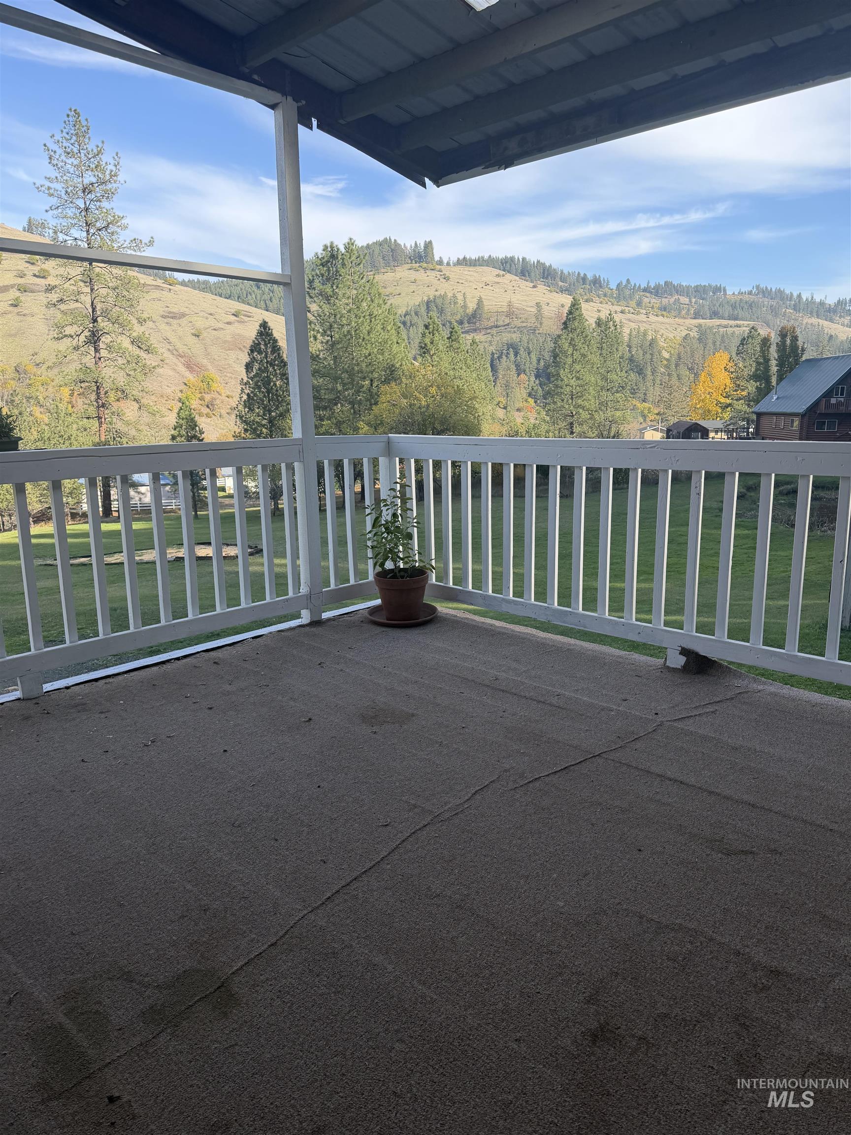 131 Skyline Loop Rd, Kooskia, Idaho 83539, 5 Bedrooms, 3 Bathrooms, Residential For Sale, Price $469,000,MLS 99004227