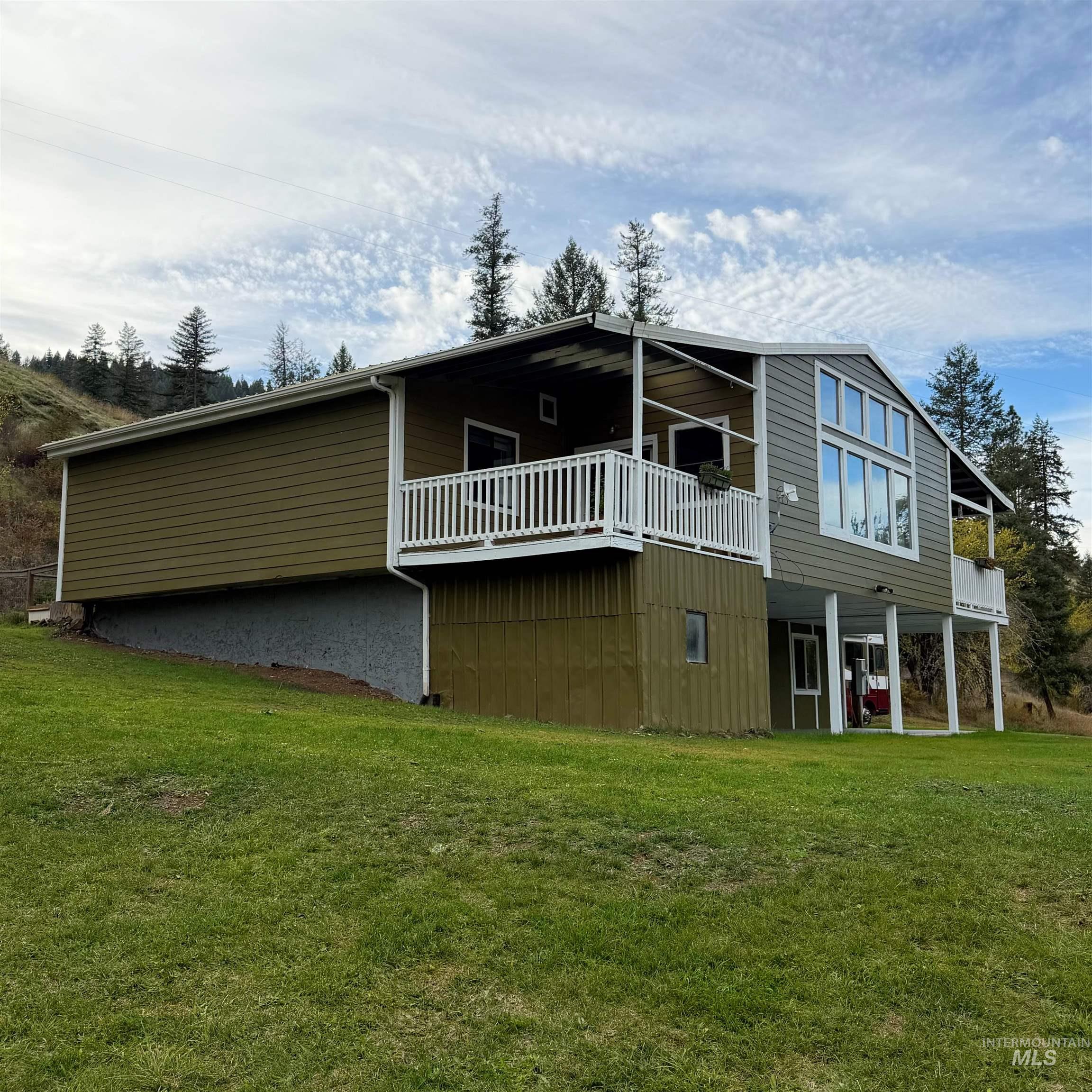 131 Skyline Loop Rd, Kooskia, Idaho 83539, 5 Bedrooms, 3 Bathrooms, Residential For Sale, Price $469,000,MLS 99004227