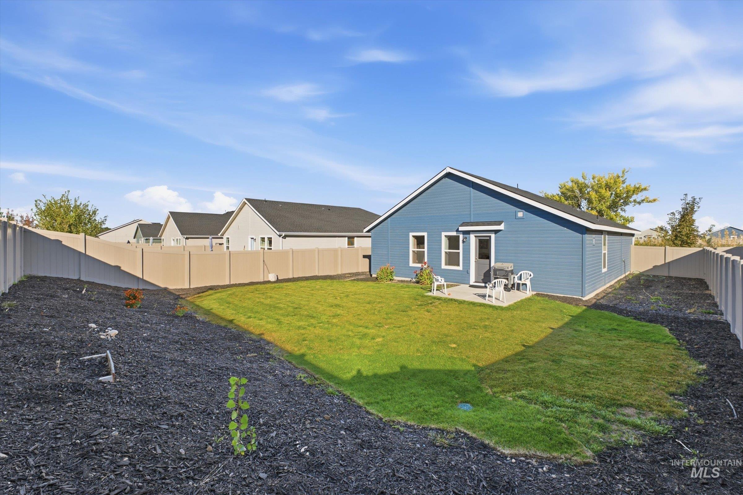 8673 E Love Ct., Nampa, Idaho 83687, 3 Bedrooms, 2 Bathrooms, Residential For Sale, Price $399,000,MLS 99004228