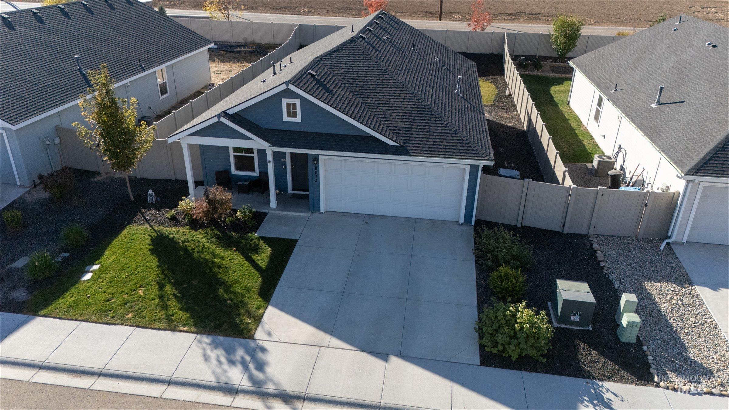8673 E Love Ct., Nampa, Idaho 83687, 3 Bedrooms, 2 Bathrooms, Residential For Sale, Price $399,000,MLS 99004228