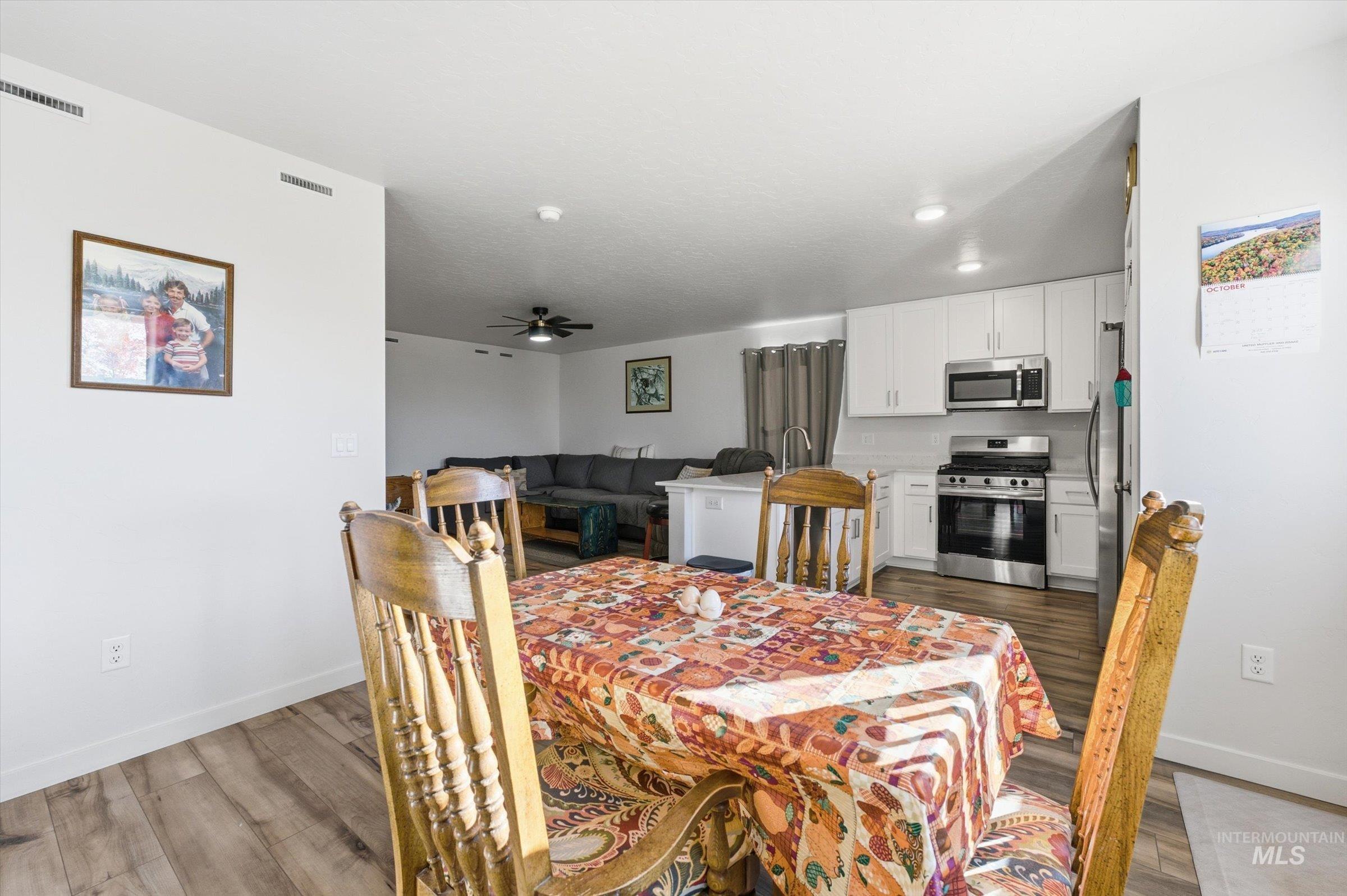 8673 E Love Ct., Nampa, Idaho 83687, 3 Bedrooms, 2 Bathrooms, Residential For Sale, Price $399,000,MLS 99004228