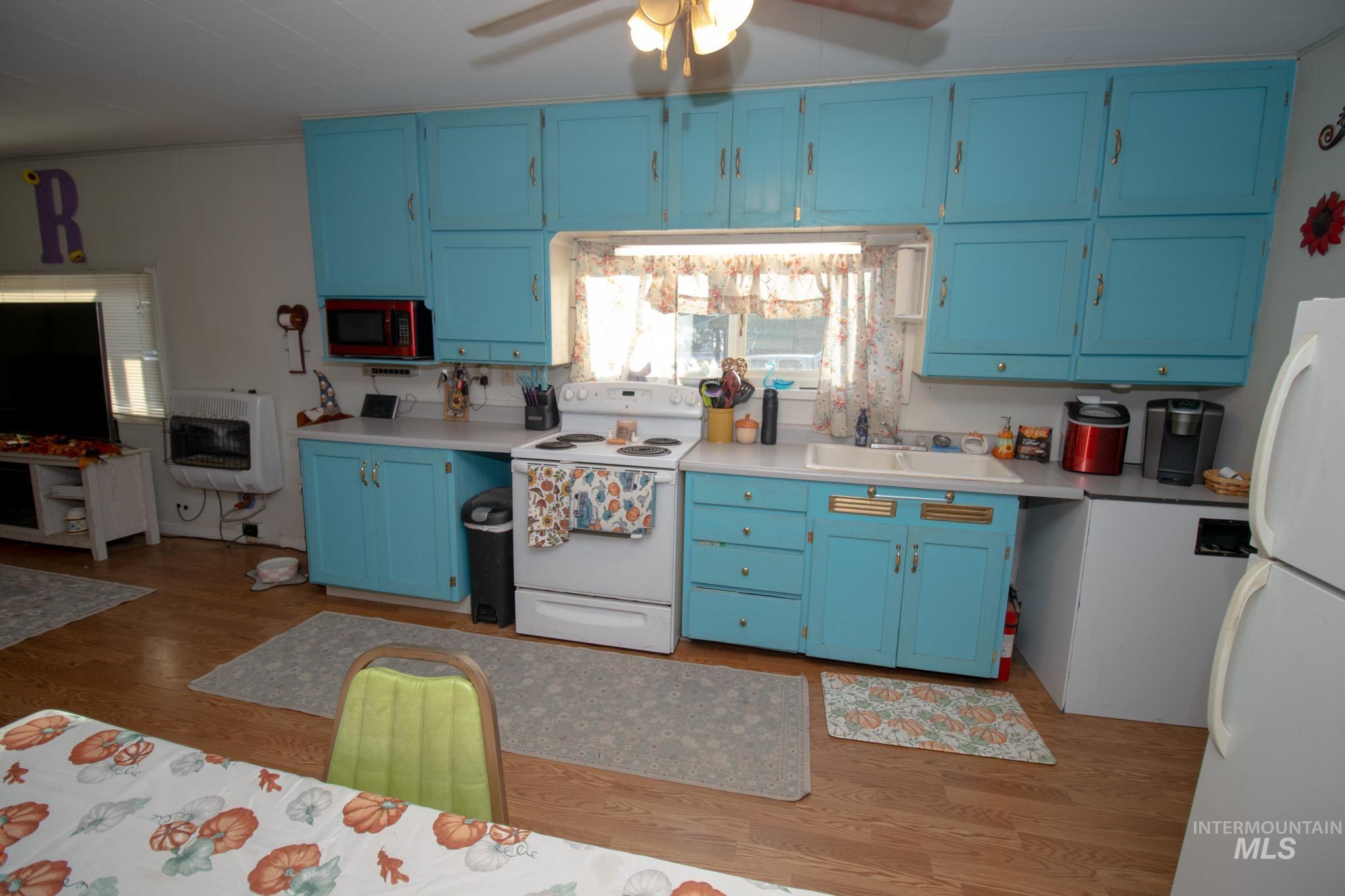 209 Canal St, Pierce, Idaho 83546, 3 Bedrooms, 1 Bathroom, Residential For Sale, Price $199,000,MLS 99004229