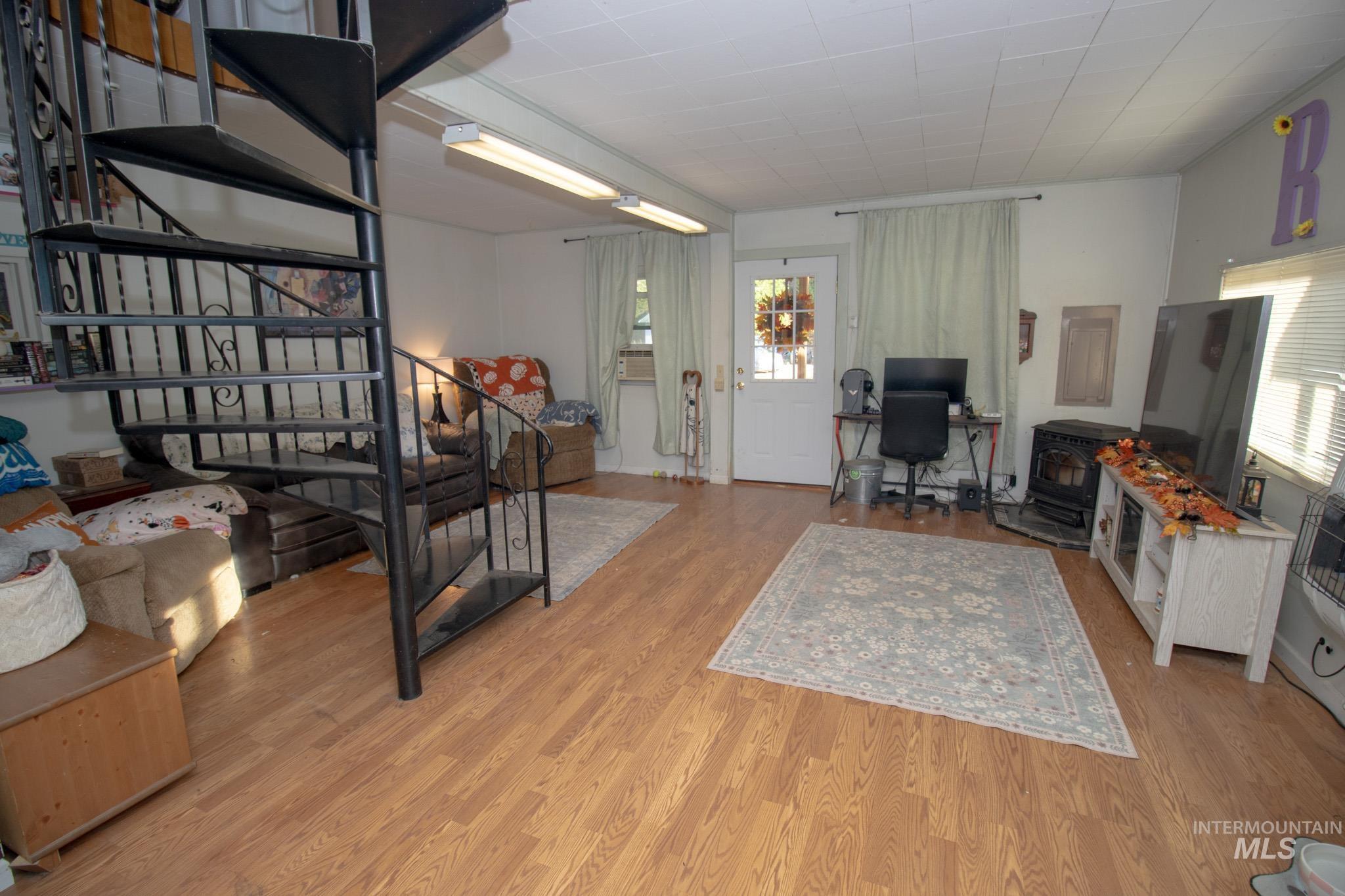 209 Canal St, Pierce, Idaho 83546, 3 Bedrooms, 1 Bathroom, Residential For Sale, Price $199,000,MLS 99004229