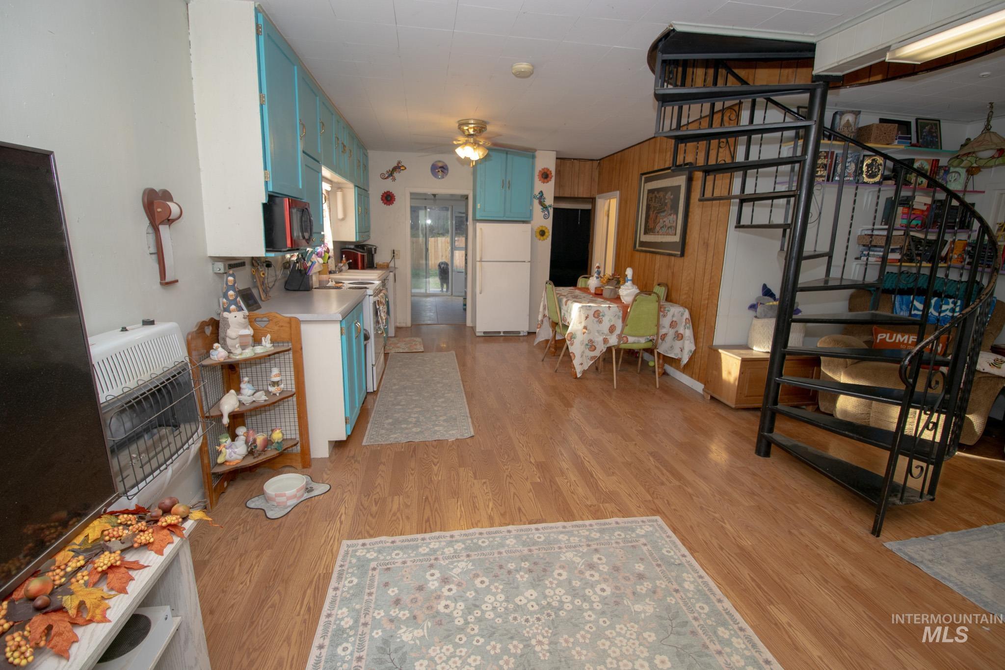 209 Canal St, Pierce, Idaho 83546, 3 Bedrooms, 1 Bathroom, Residential For Sale, Price $199,000,MLS 99004229