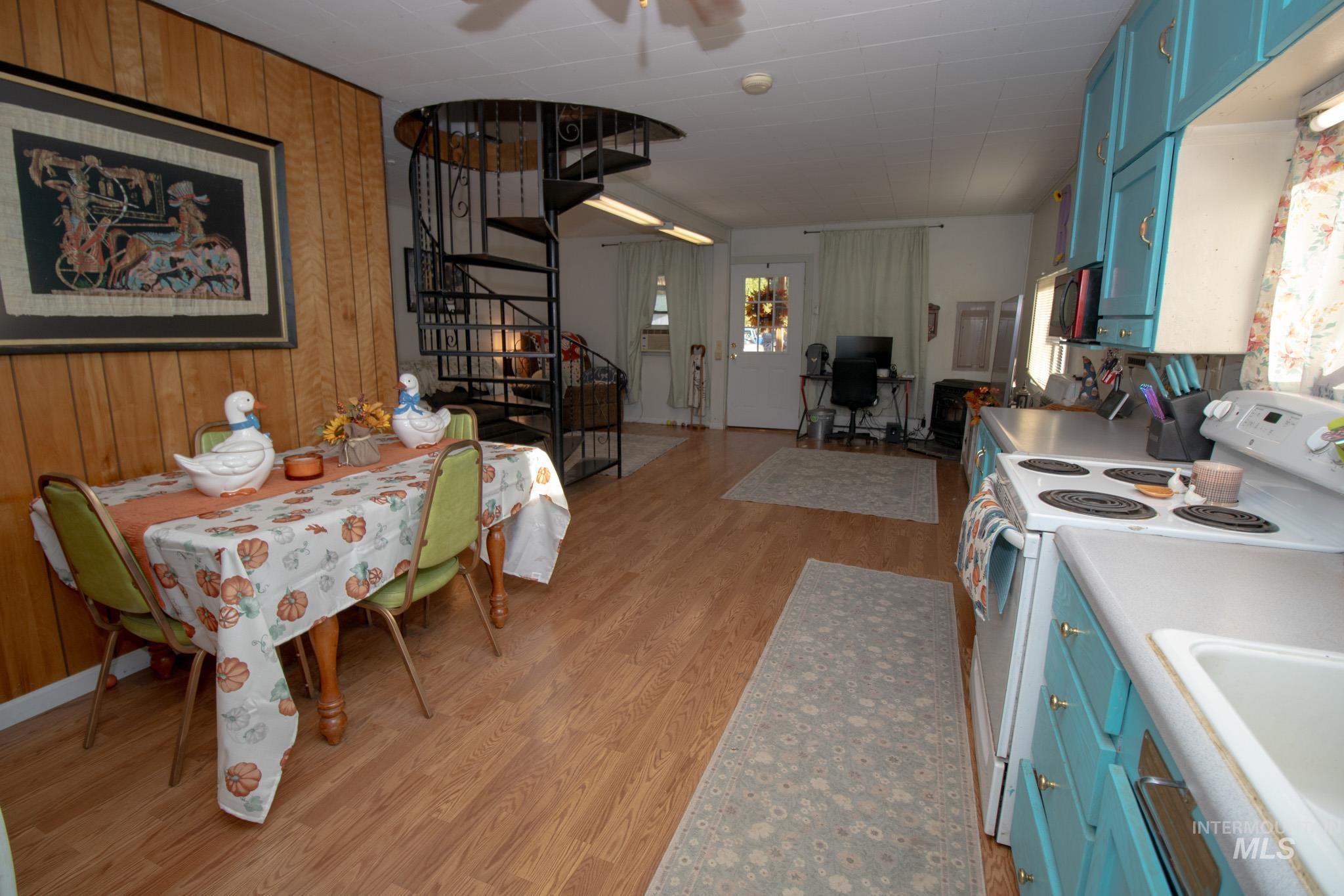 209 Canal St, Pierce, Idaho 83546, 3 Bedrooms, 1 Bathroom, Residential For Sale, Price $199,000,MLS 99004229