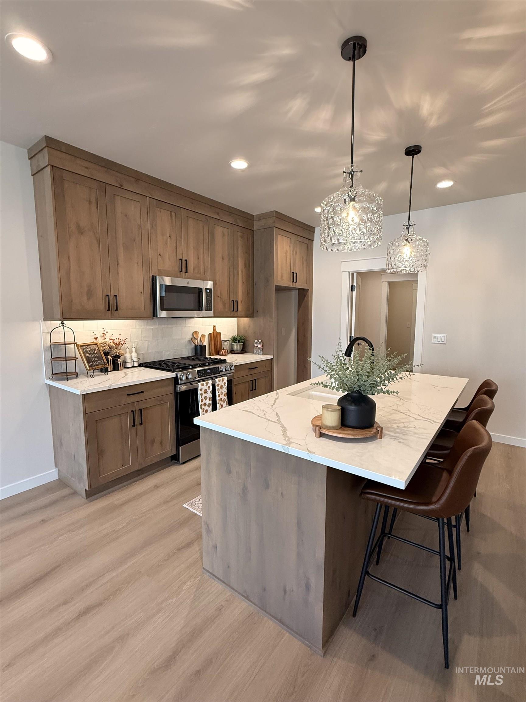 11874 W Joslyn Lane, Star, Idaho 83669, 2 Bedrooms, 2 Bathrooms, Residential For Sale, Price $449,899, 99004232