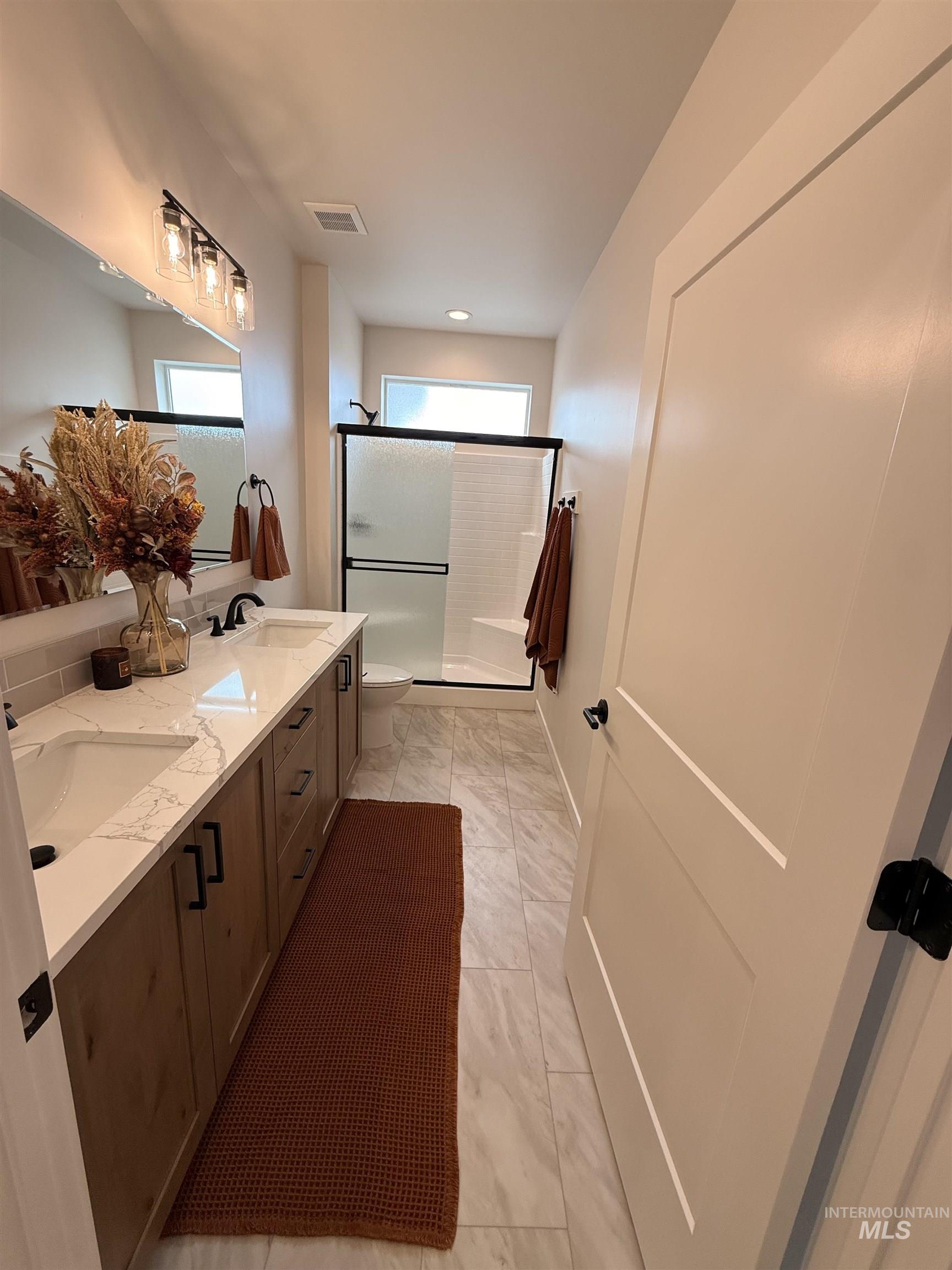 11874 W Joslyn Lane, Star, Idaho 83669, 2 Bedrooms, 2 Bathrooms, Residential For Sale, Price $449,899, 99004232