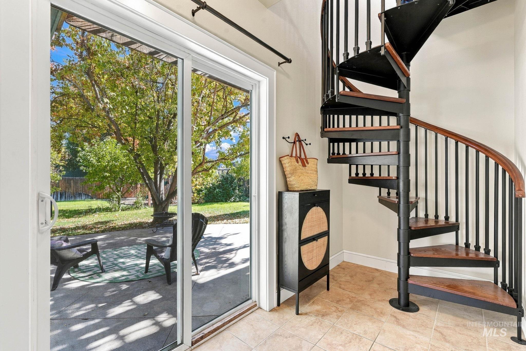 199 E Wishbone Ct, Boise, Idaho 83706, 3 Bedrooms, 2.5 Bathrooms, Residential For Sale, Price $745,000, 99004233